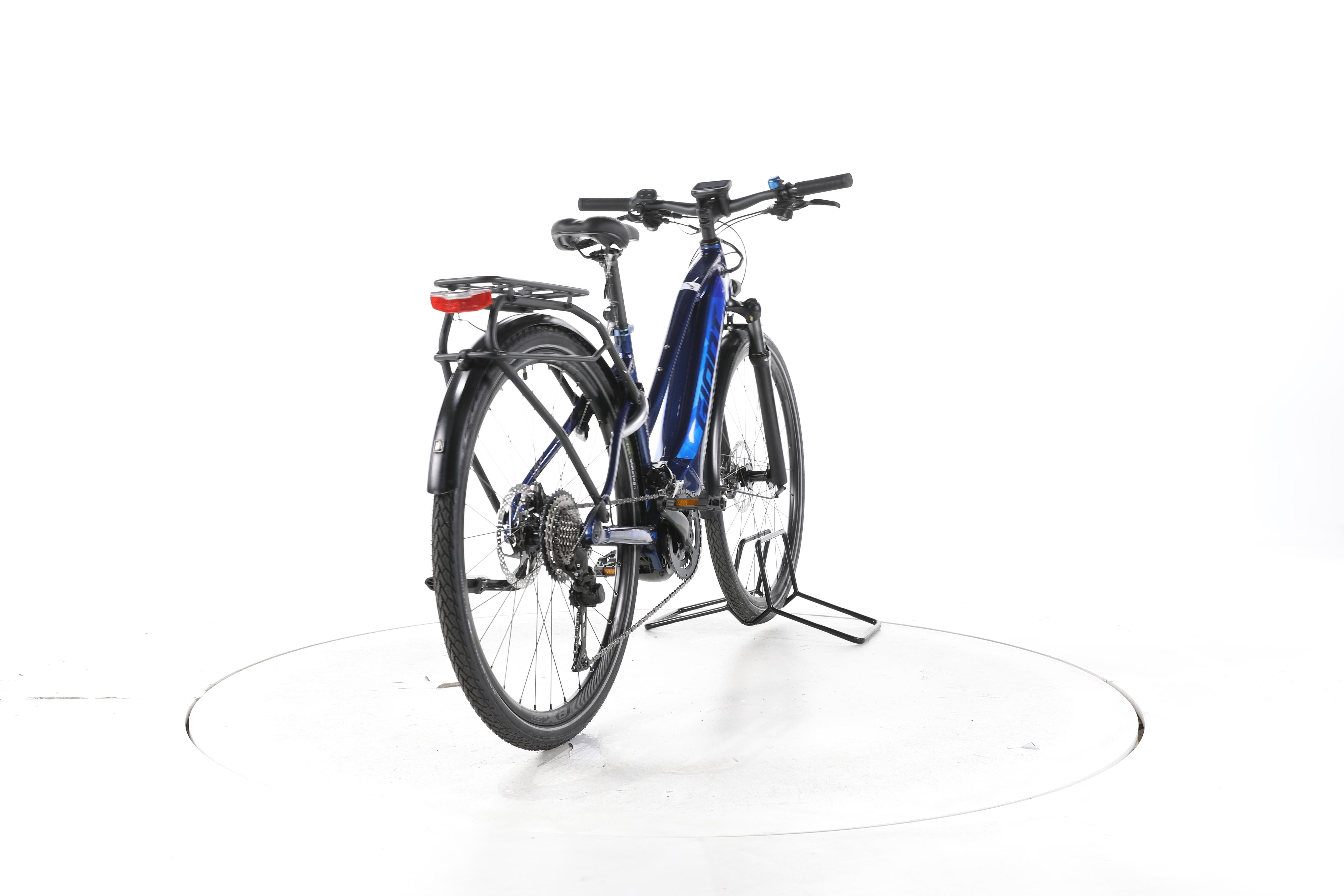 Giant Explore E+ 0 Pro Trekking E-Bike - Image 11