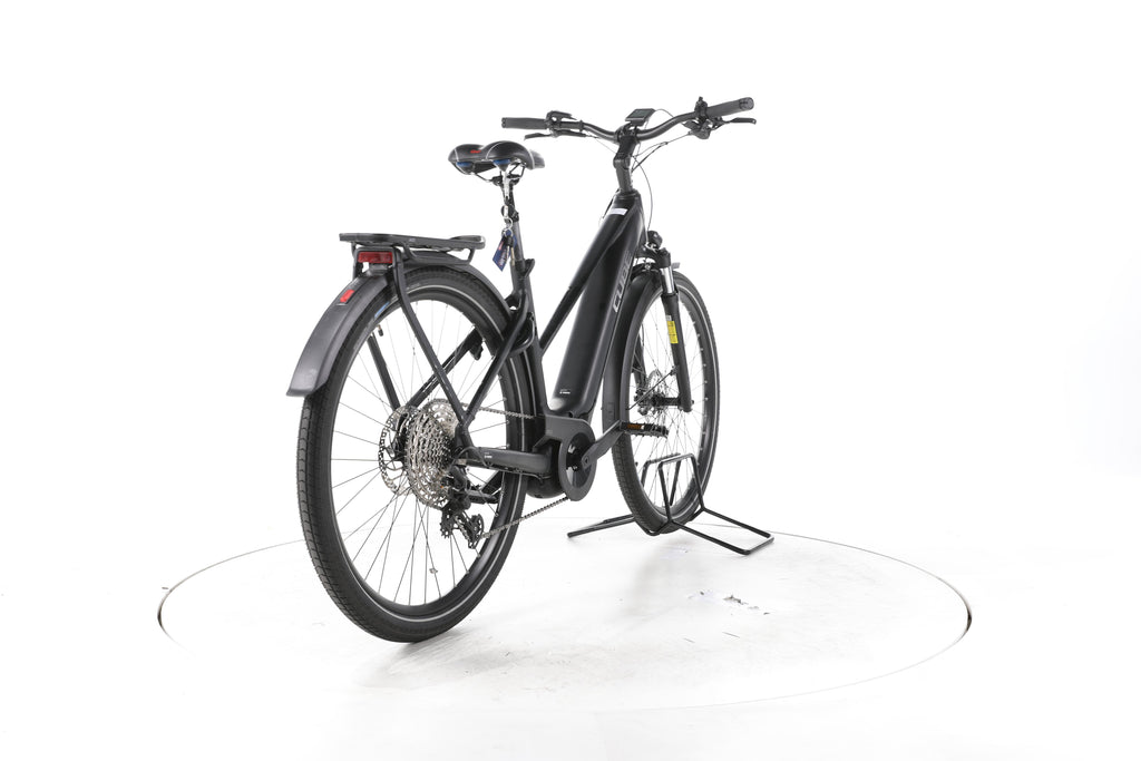 Cube Touring Hybrid Pro Trekking E-Bike - Image 11