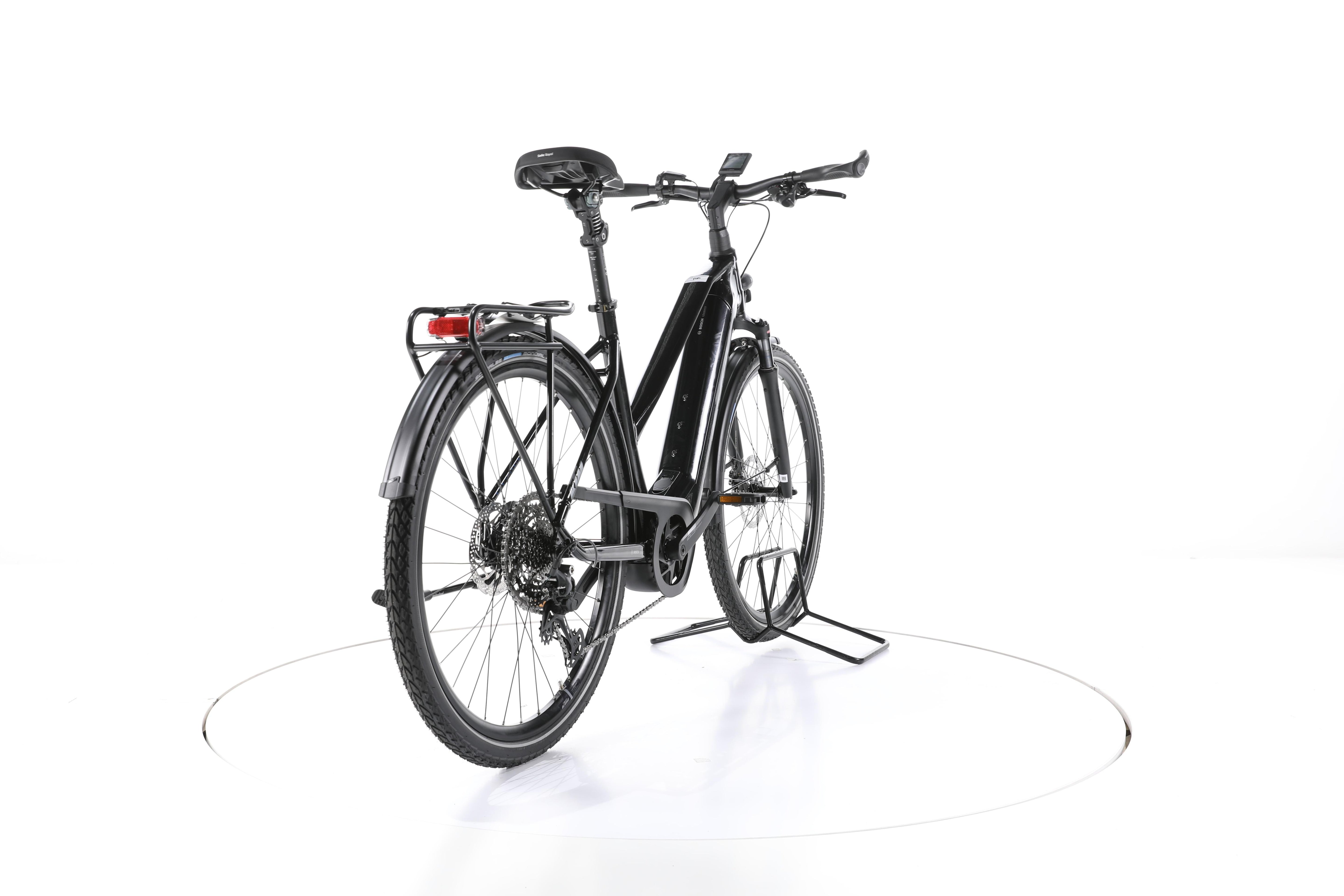 KTM Macina Sport 610 Trekking E-Bike - Image 11