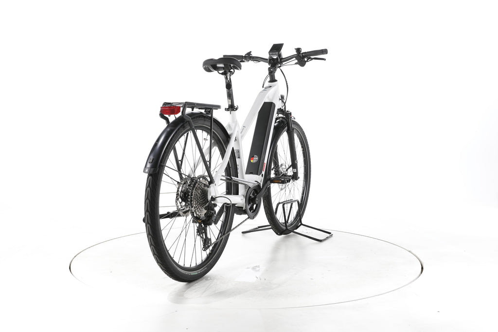 Carver Route E.540 Trekking E-Bike - Image 11