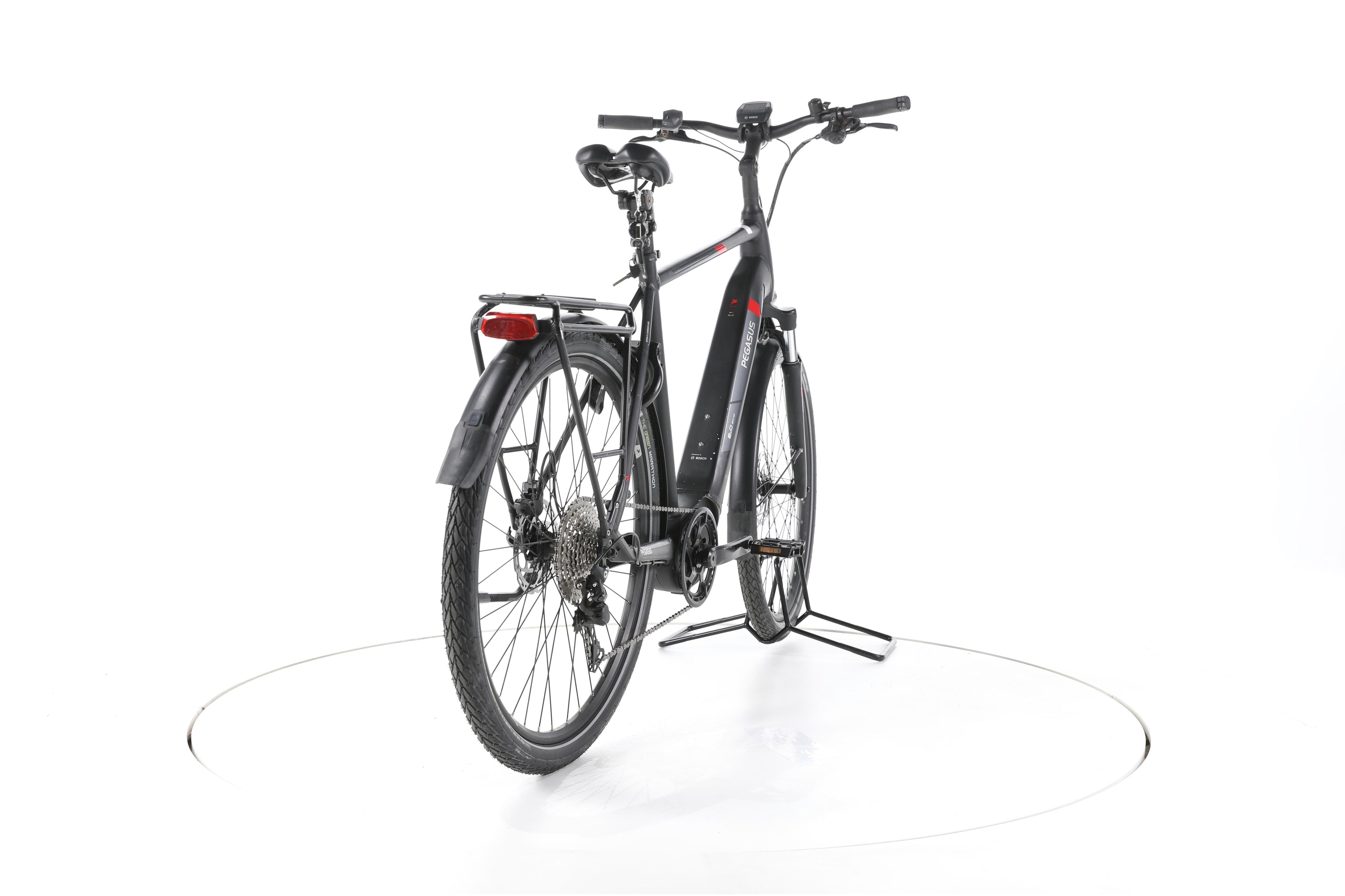 Pegasus Premio Evo 10 Trekking E-Bike - Image 11