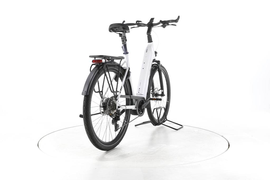 KTM ZEG Cento 10 Plus Trekking E-Bike Tiefeinsteiger - Image 11