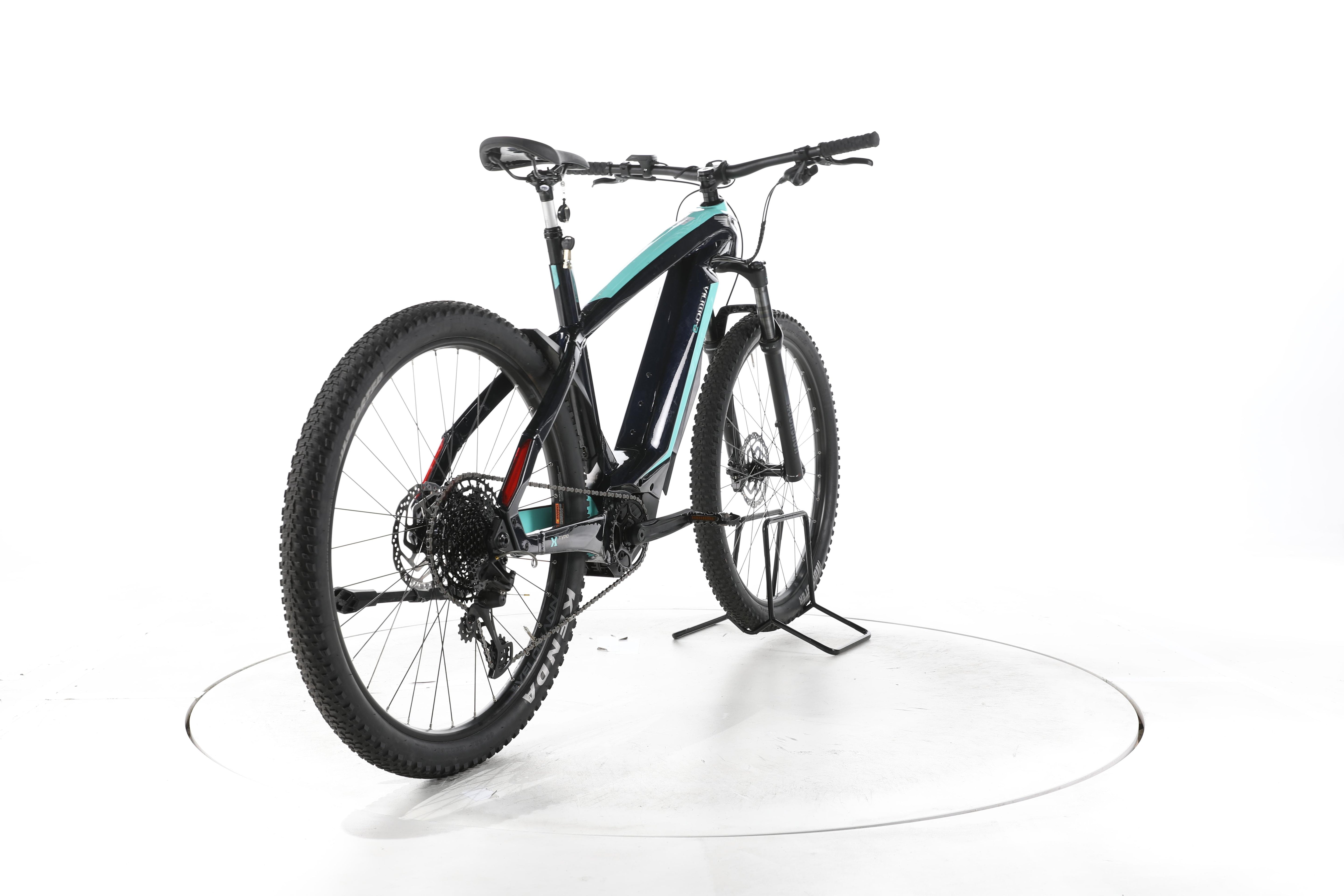 Bianchi E Omnia x type E-Bike - Image 11