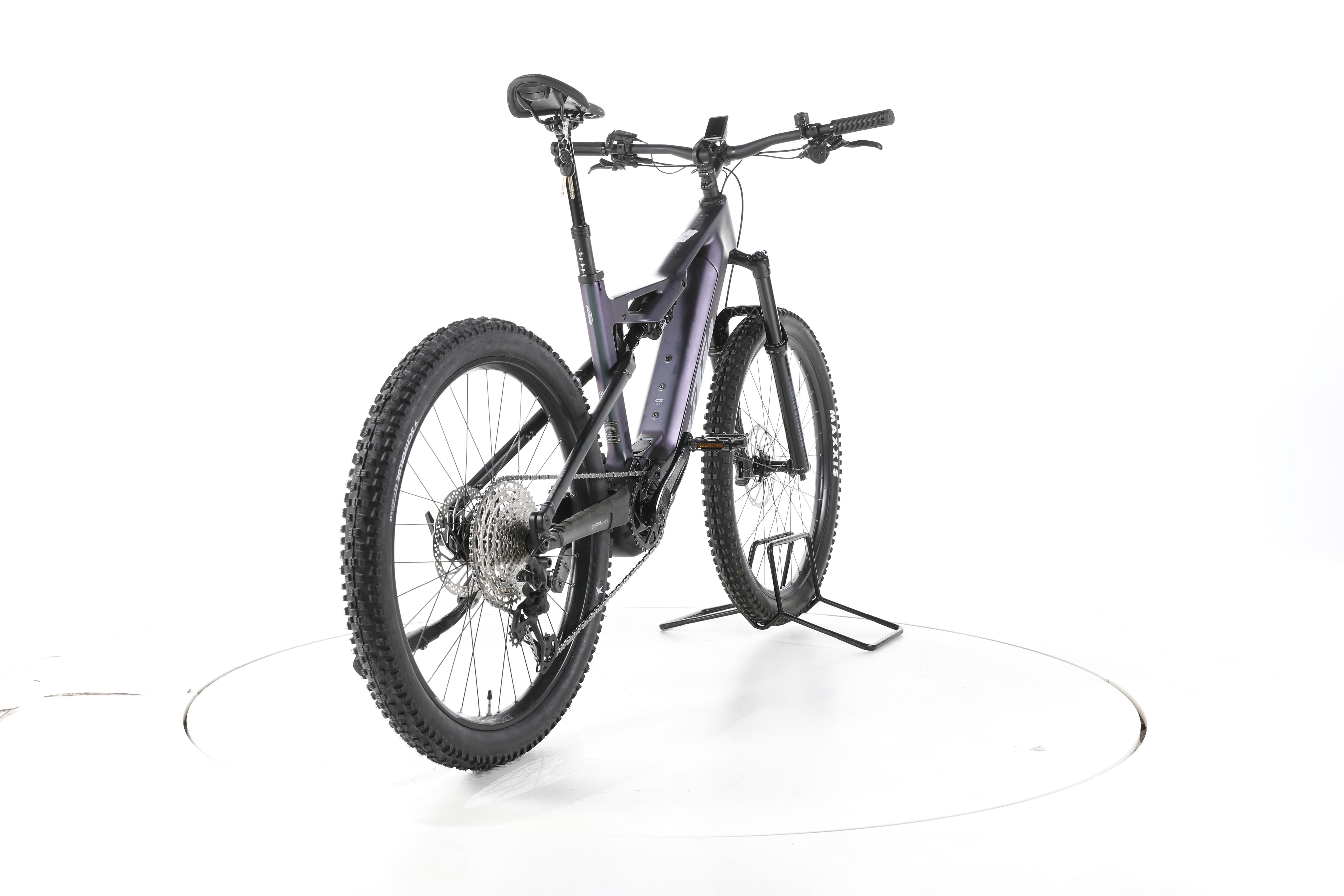 KTM Macina Kapoho Elite E-Bike Fully Carbon - Image 11