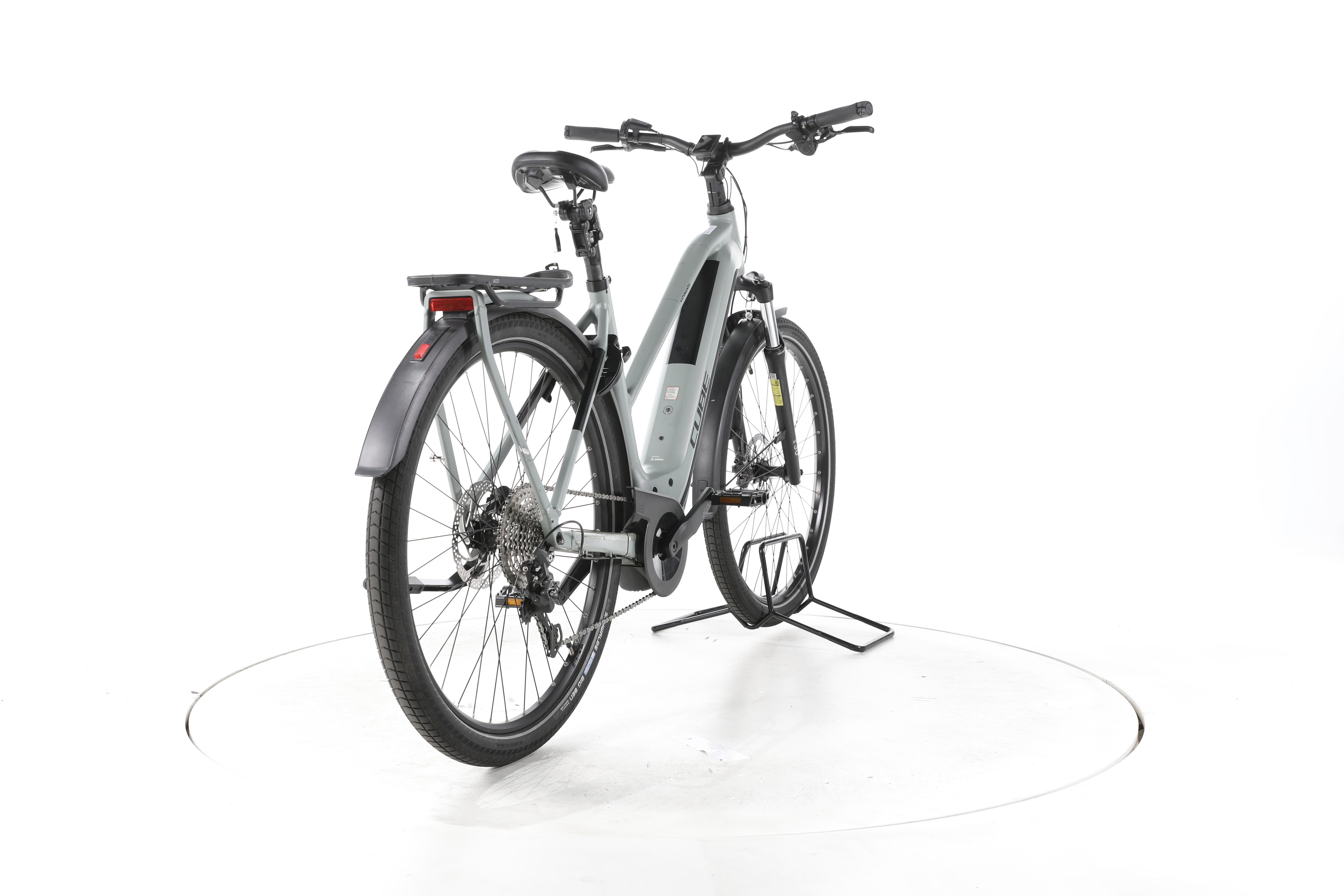 Cube Kathmandu Hybrid ONE Trekking E-Bike - Image 11