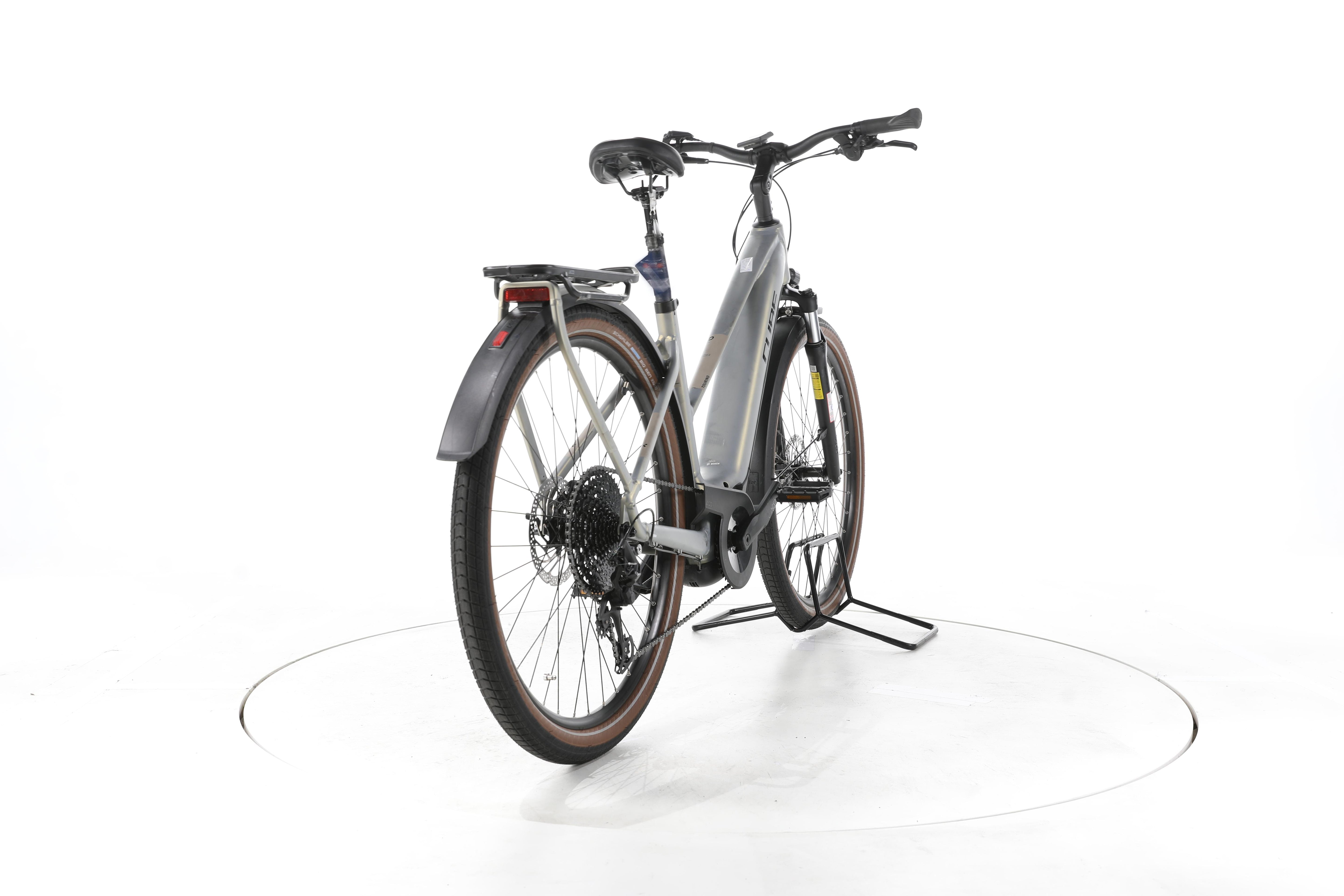 Cube Touring Hybrid Pro Trekking E-Bike - Image 11