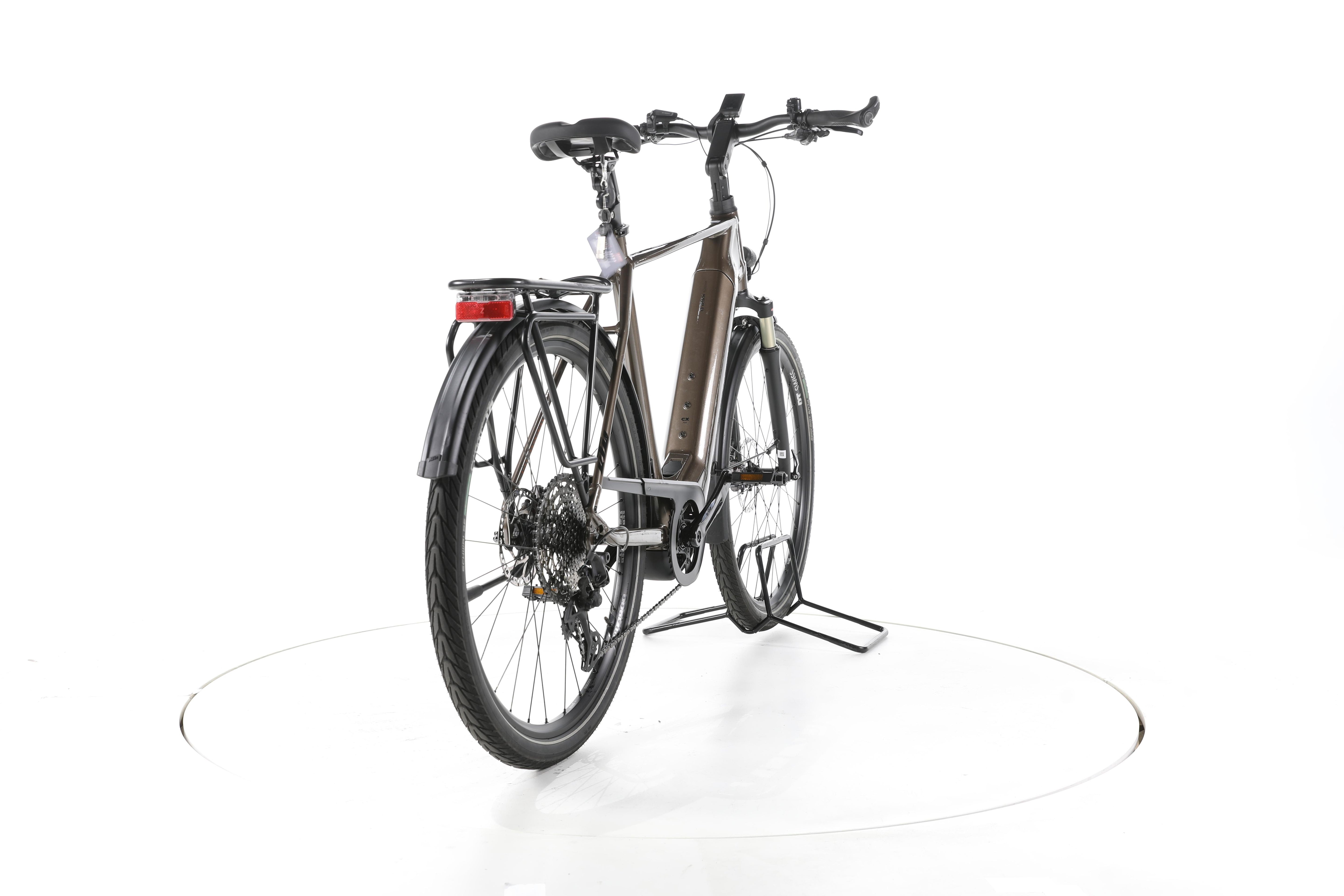 KTM Macina Style 710 Trekking E-Bike - Image 11