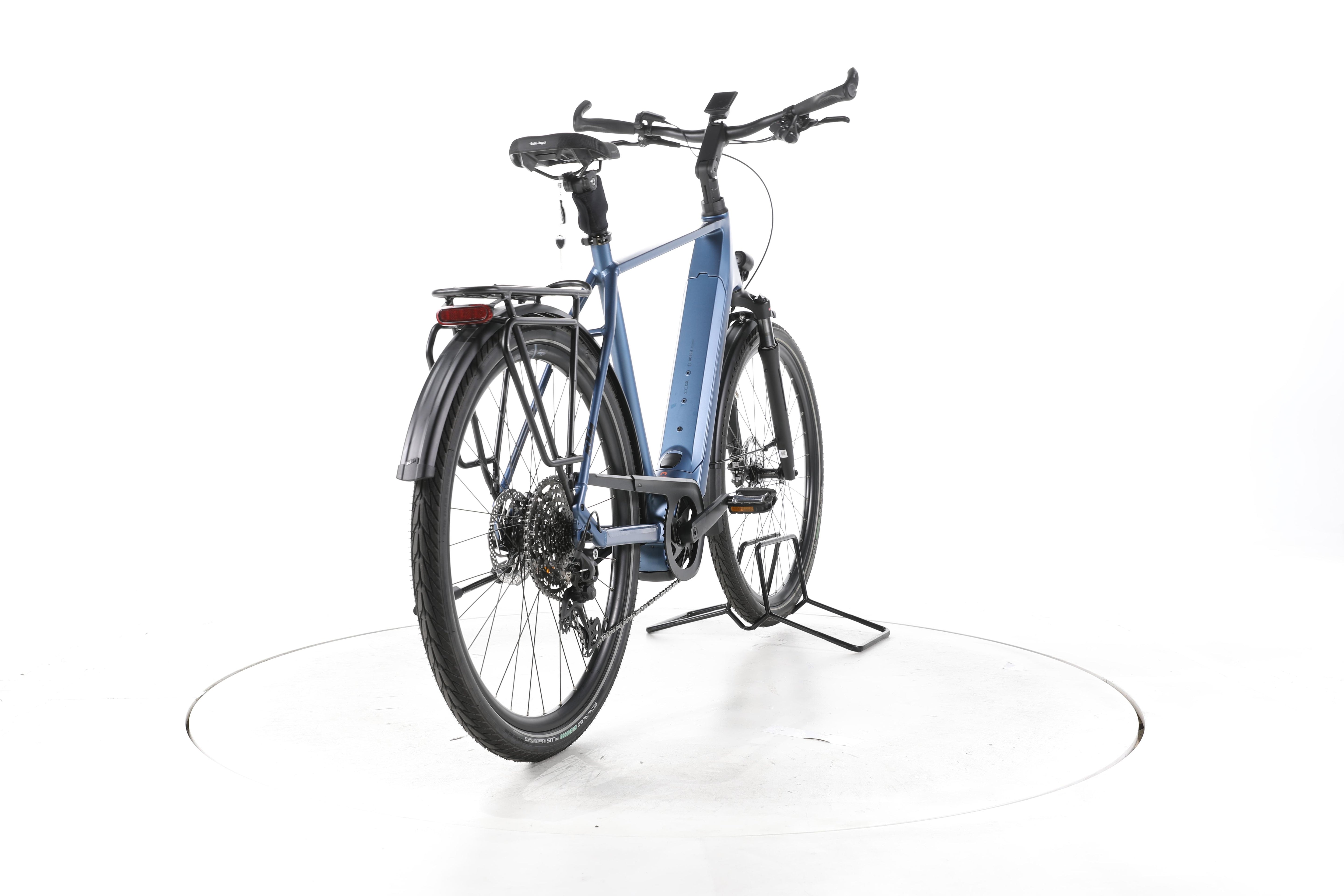 KTM Cento 10 Plus Trekking E-Bike 2025 - Image 11