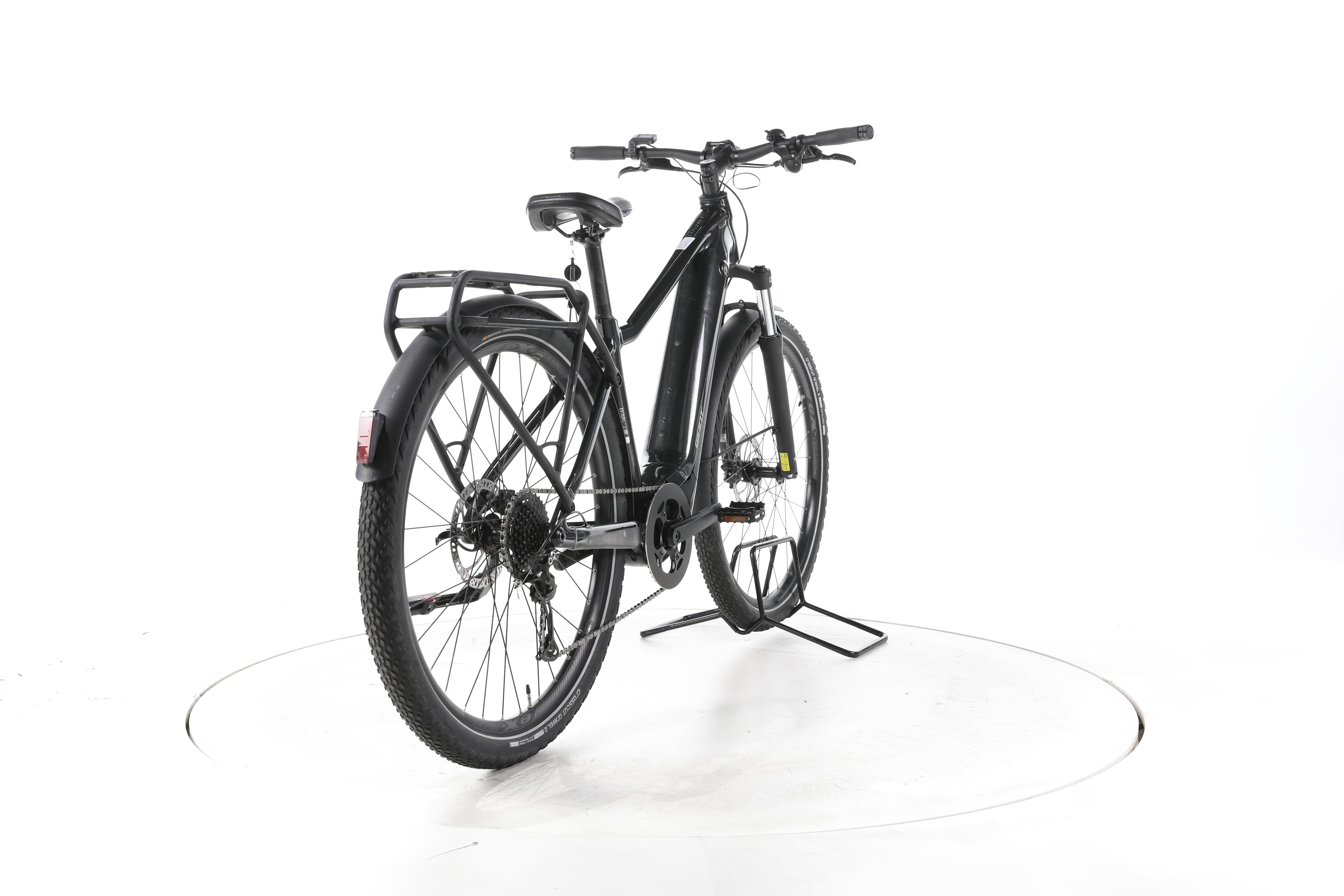 Giant Explore E+ 2 Trekking E-Bike - Image 11