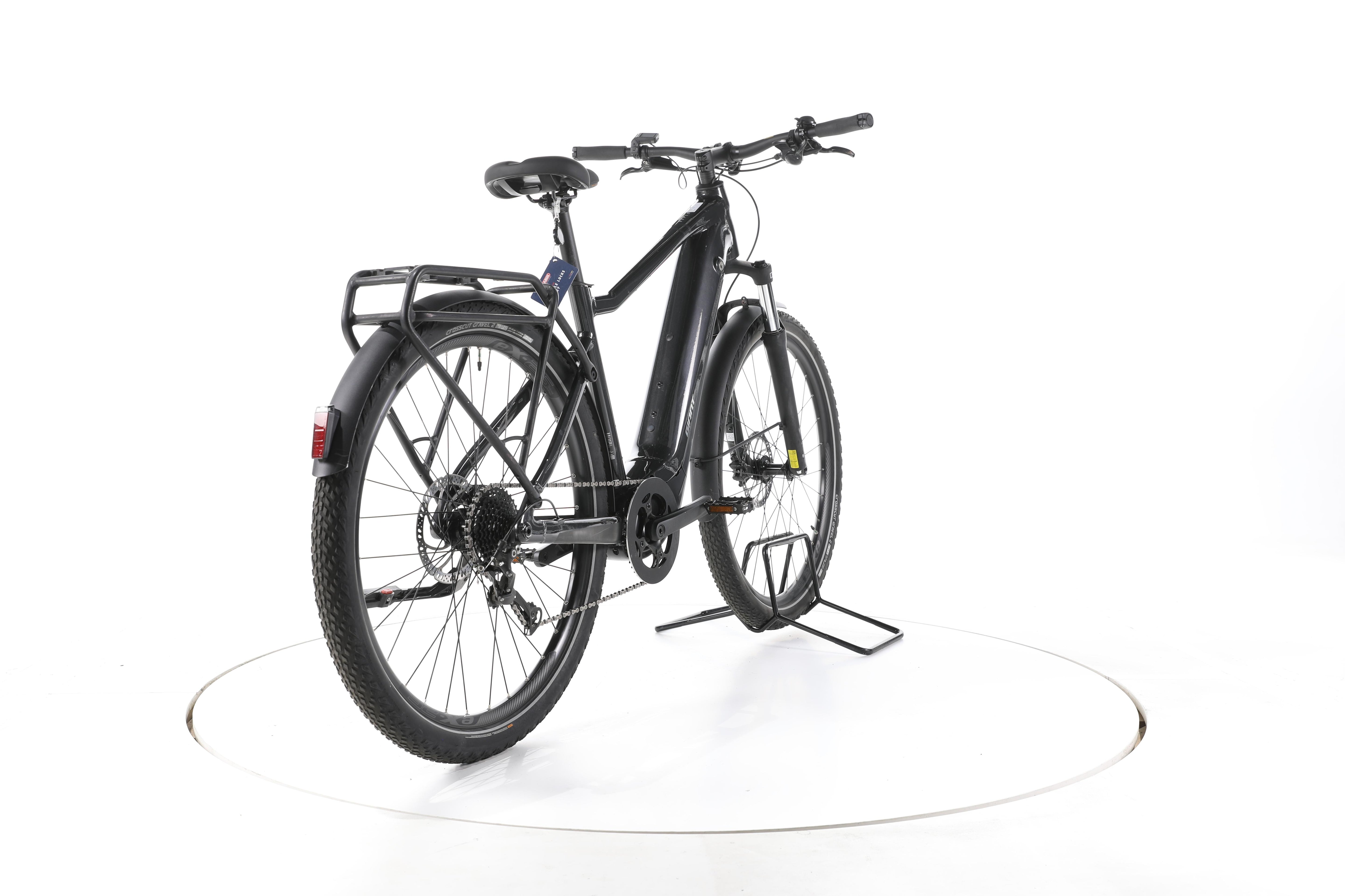 Giant Explore E+ 2 Trekking E-Bike - Image 11