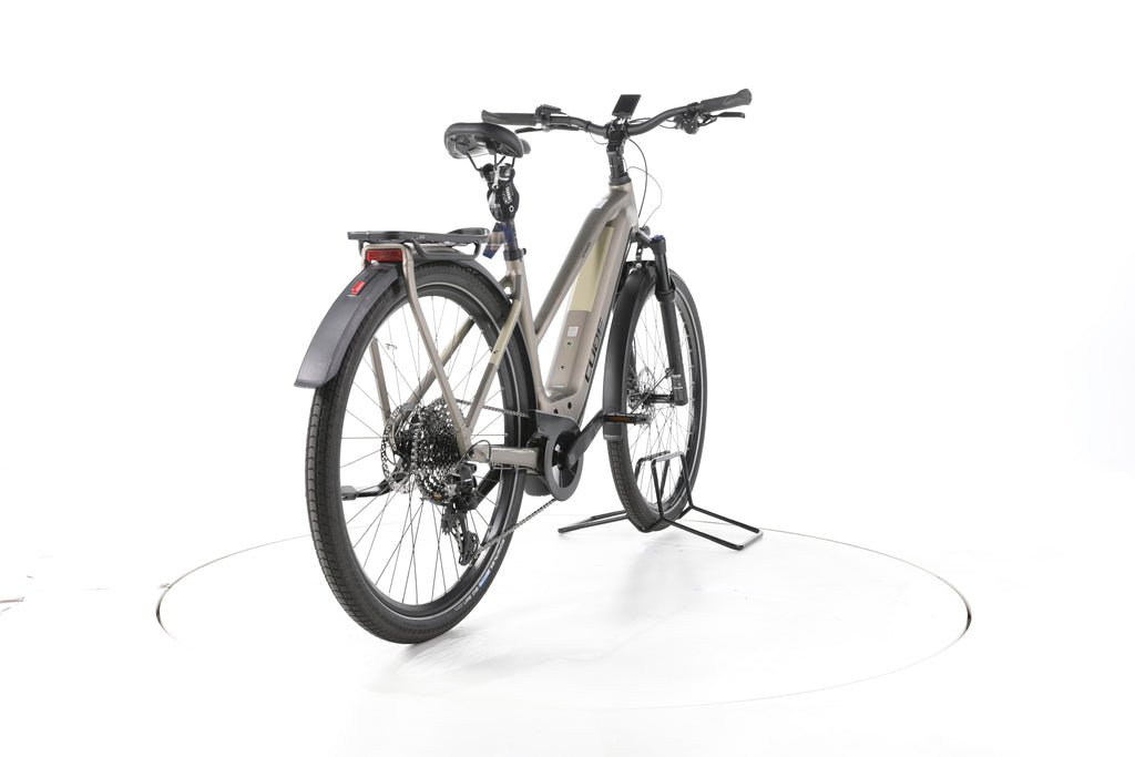 Cube Kathmandu Hybrid Pro Trekking E-Bike 2024 - Image 11