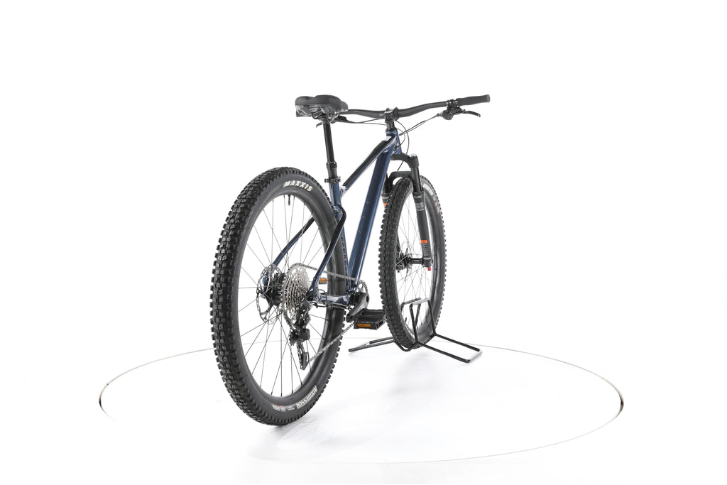 Giant Fathom 2 - Image 11