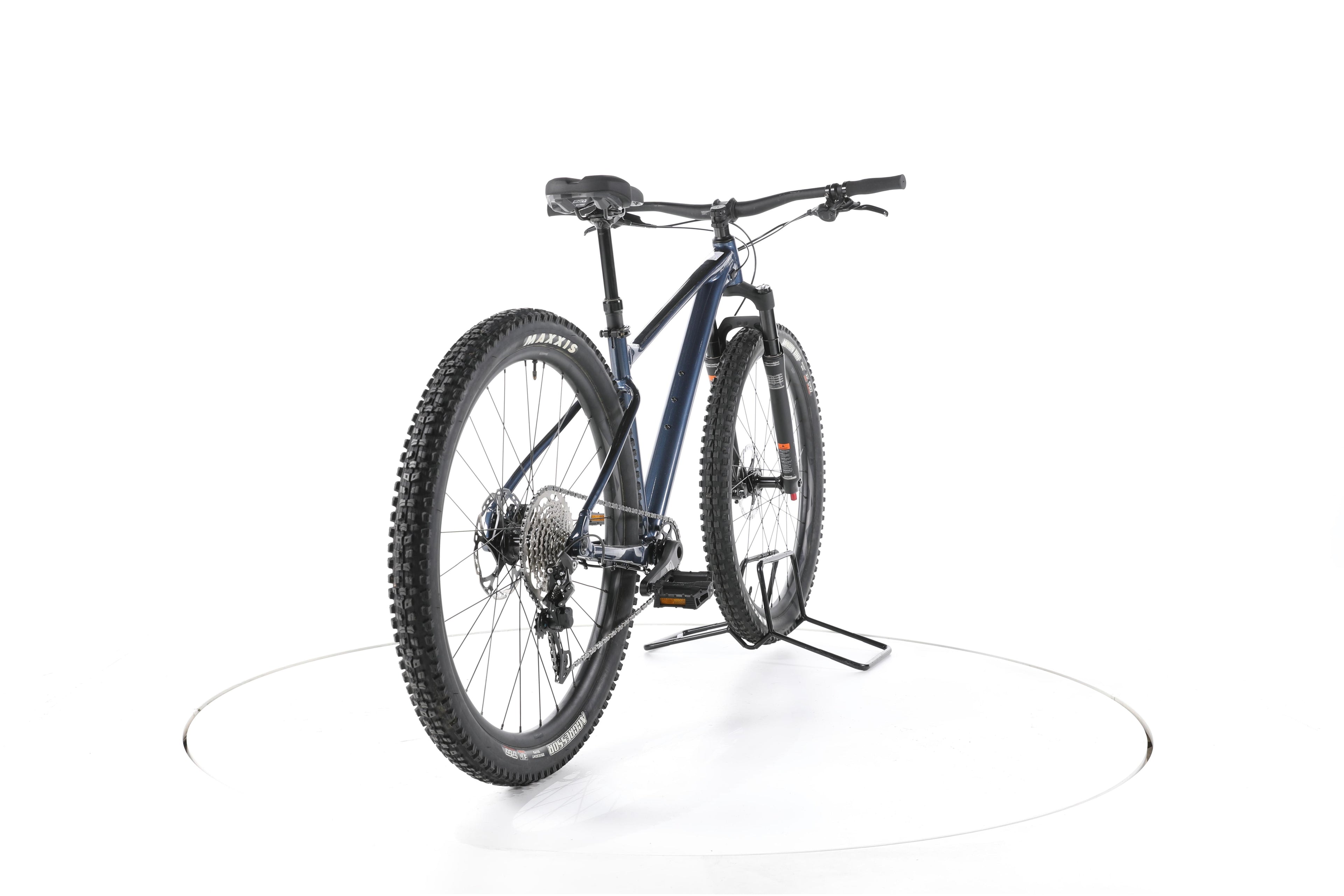 Giant Fathom 2 - Image 11