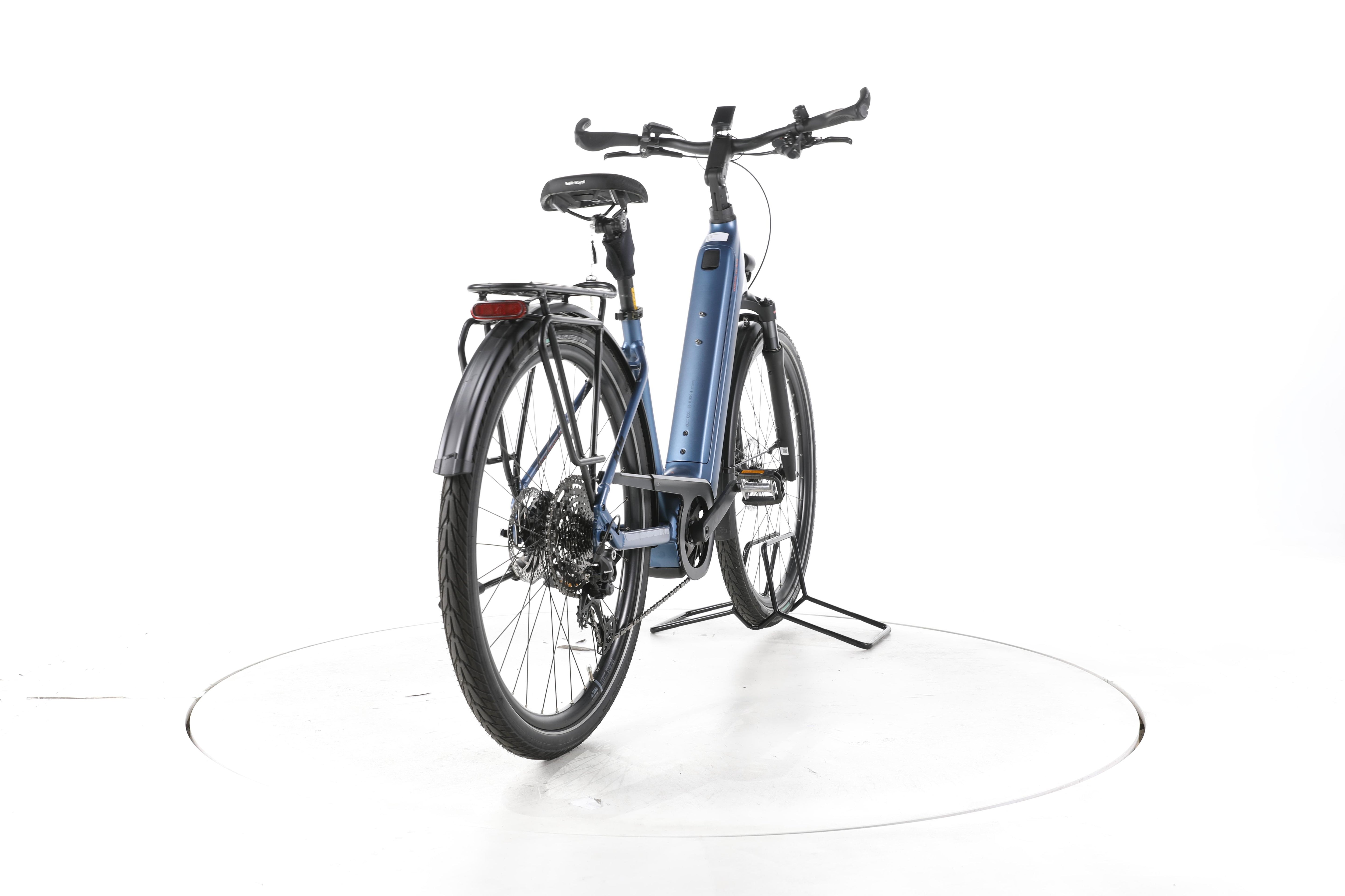 KTM Cento 10 Plus Trekking E-Bike Tiefeinsteiger 2025 - Image 11