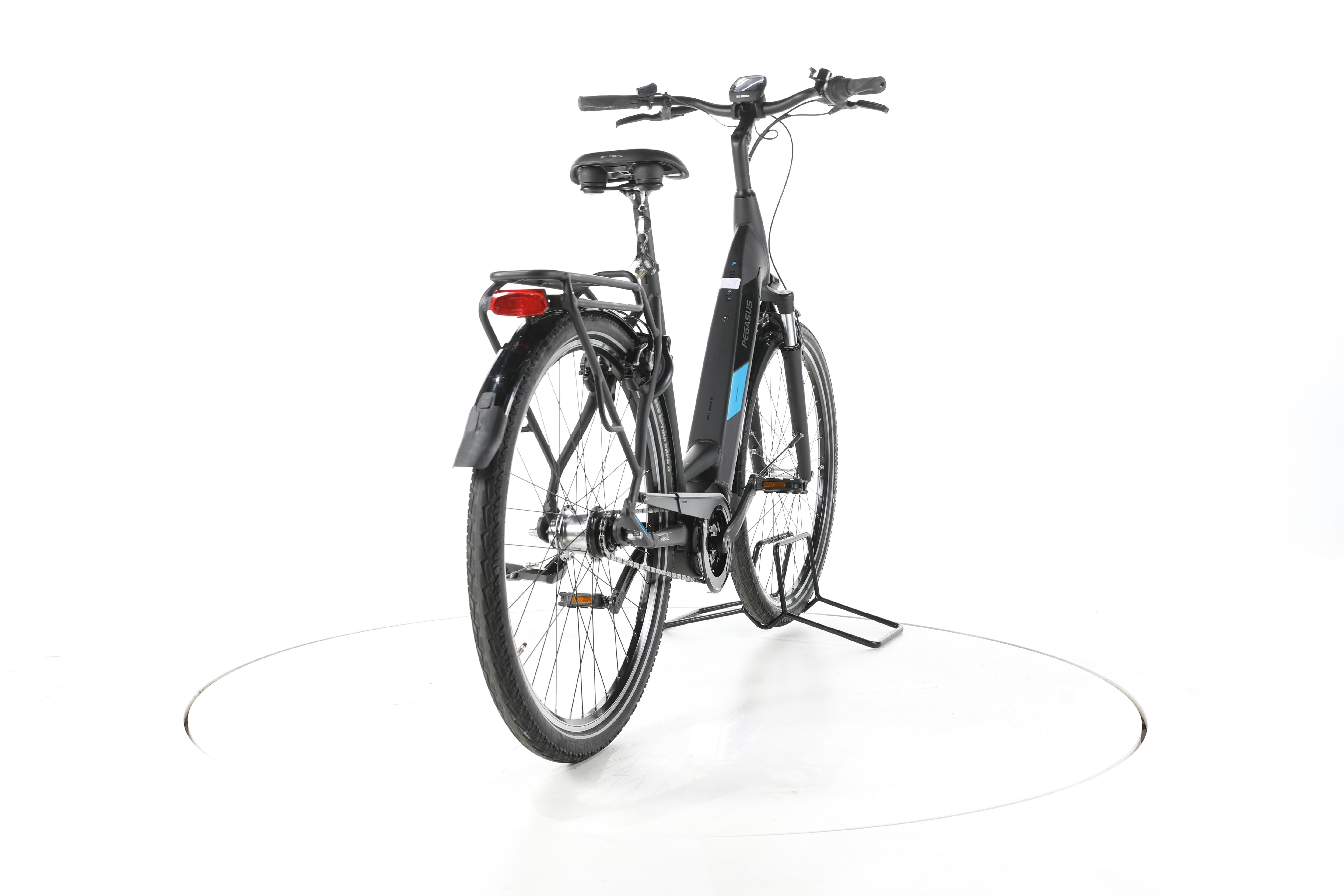 Pegasus Solero EVO 7R Plus City E-Bike Tiefeinsteiger - Image 11