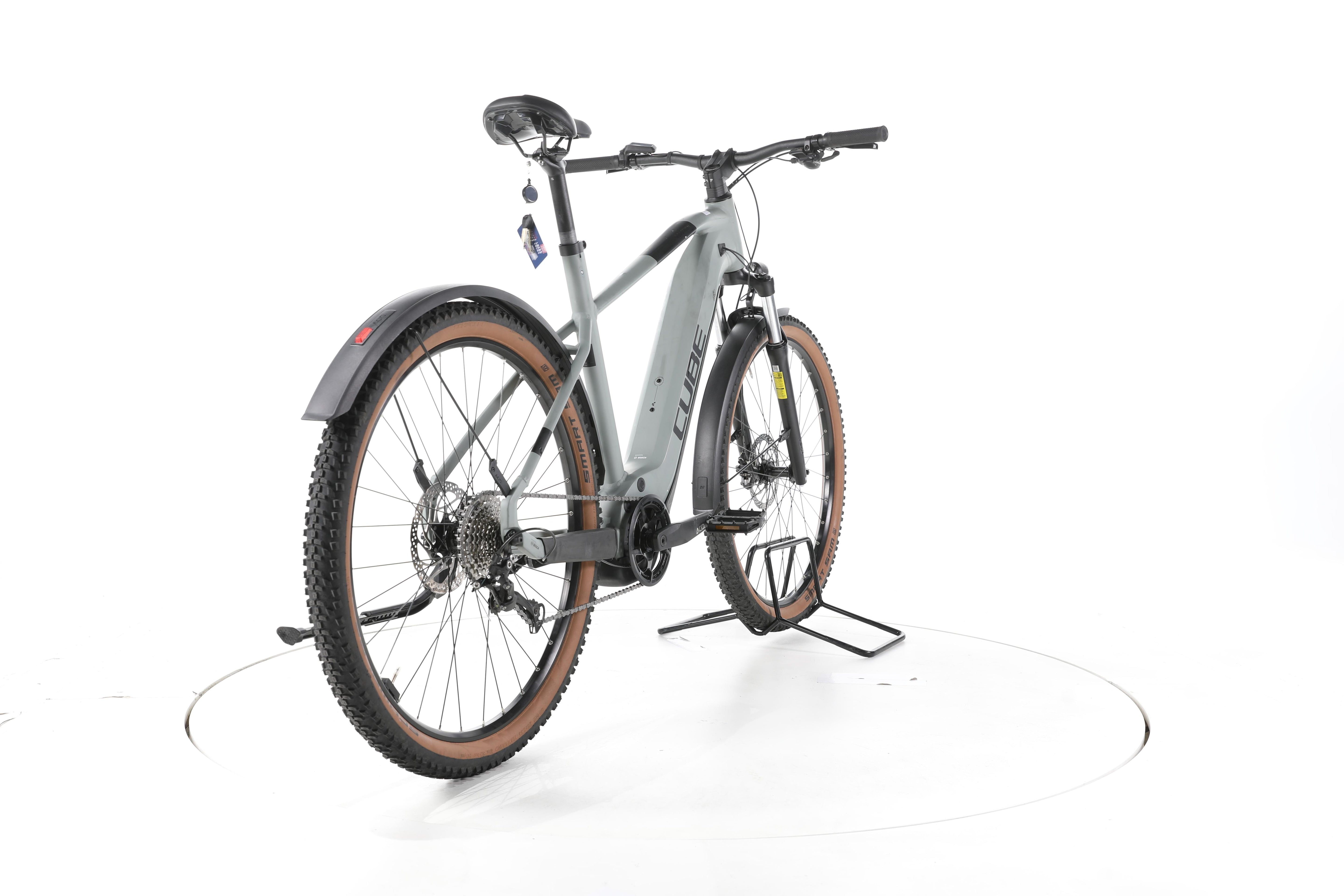 Cube Reaction Hybrid Performance Trekking E-Bike - Image 11