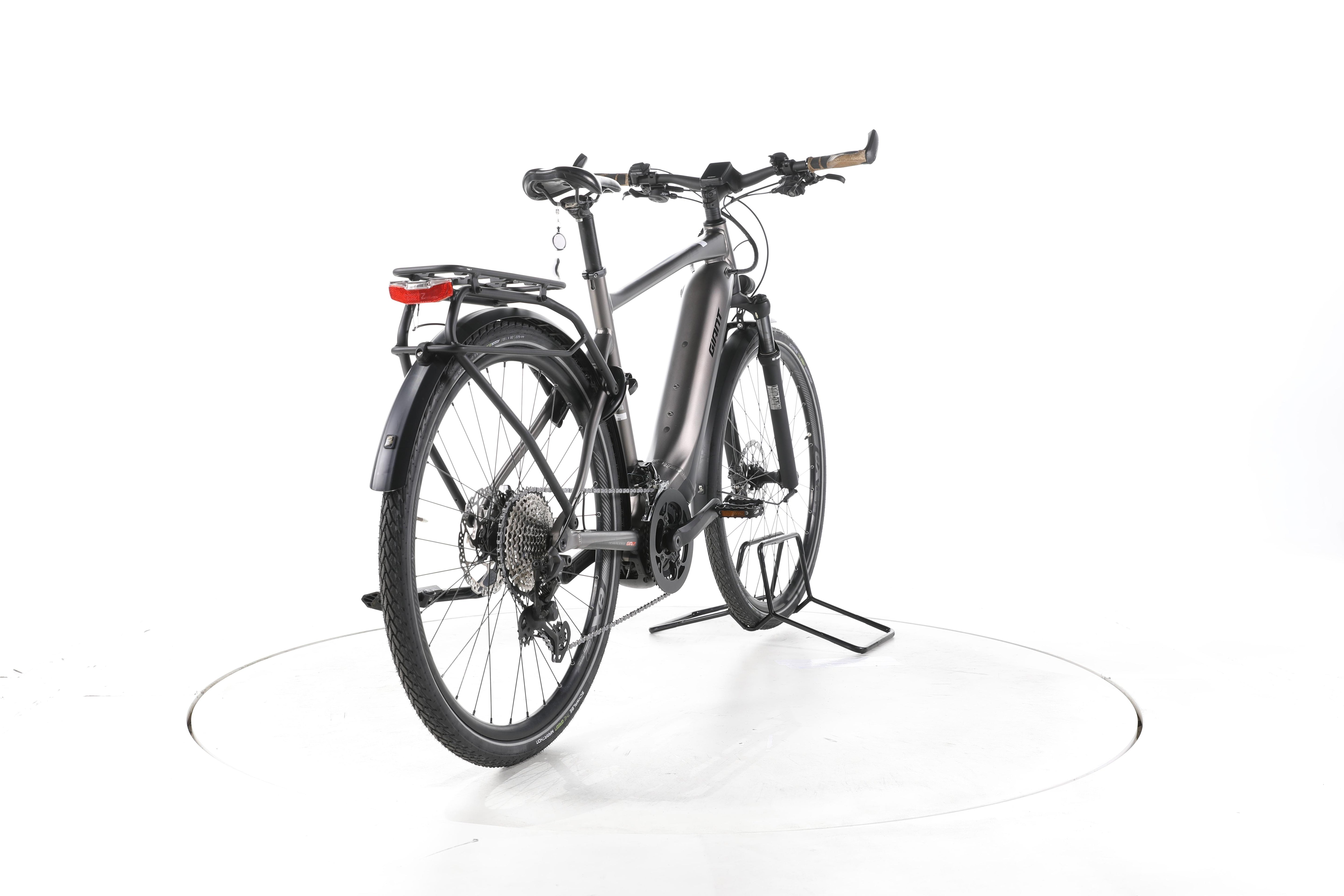 Giant Explore E+ 0 Pro GTS Trekking E-Bike - Image 11