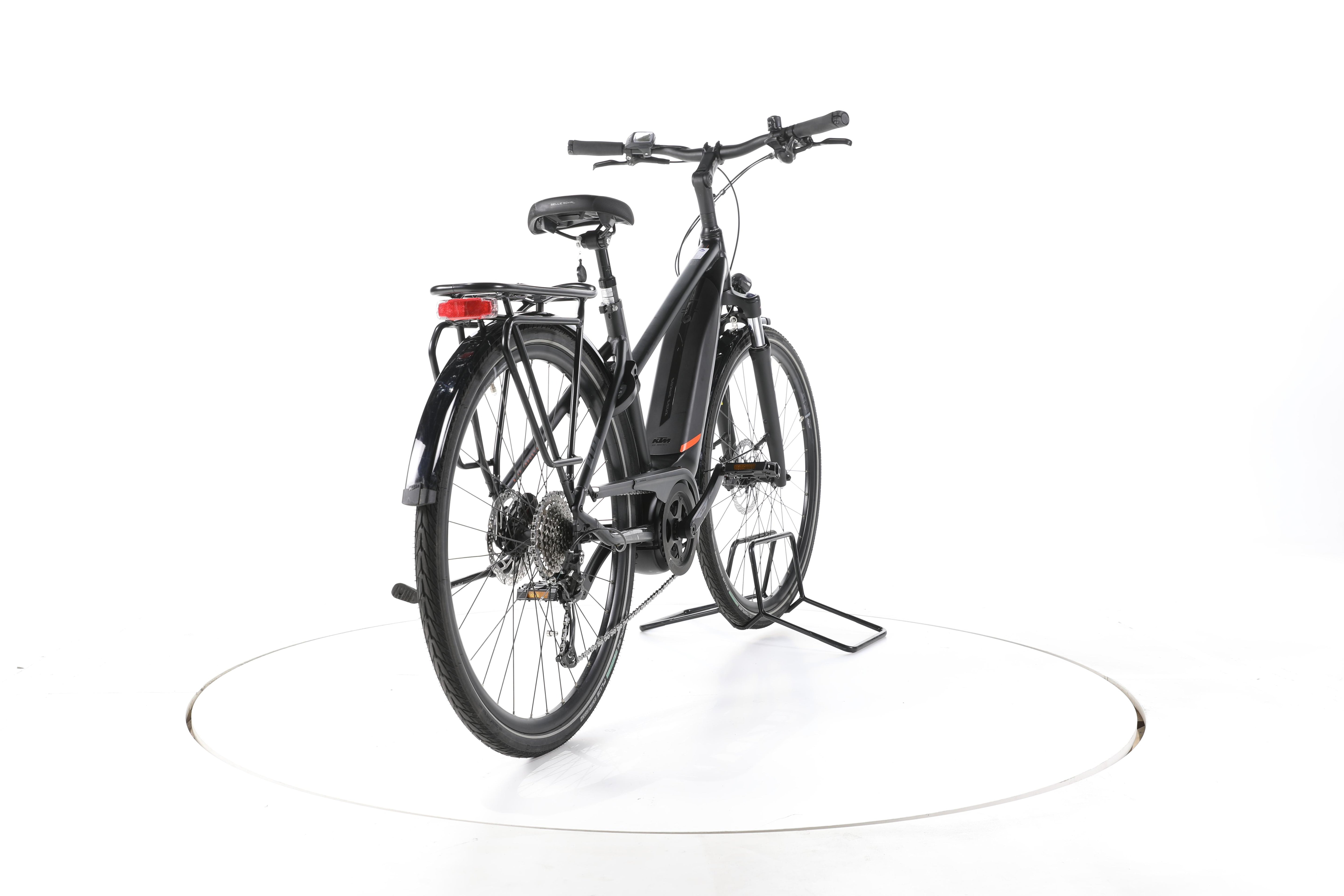 KTM Macina Fun A510 Trekking E-Bike - Image 11