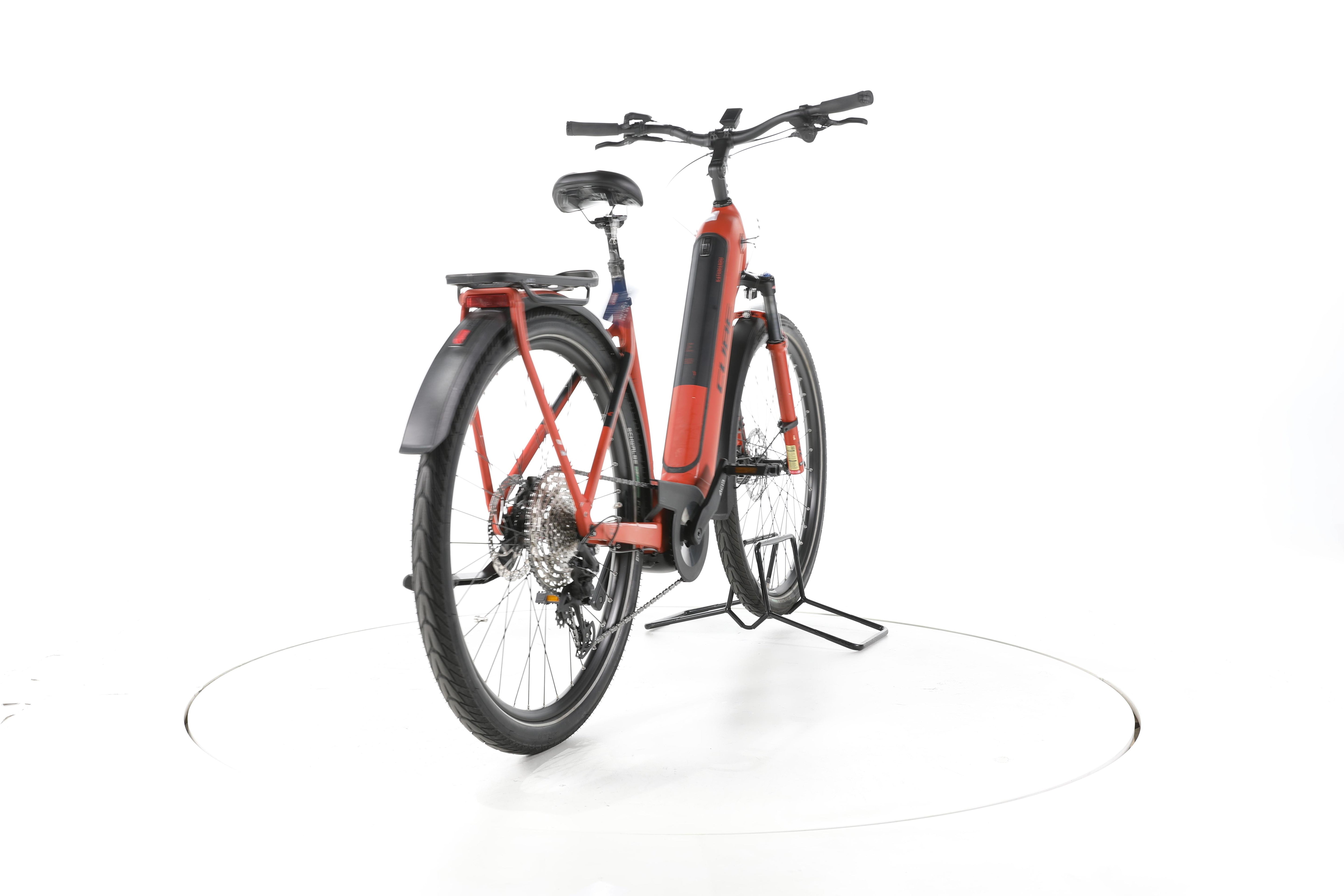 Cube Kathmandu Hybrid EXC Trekking E-Bike Tiefeinsteiger - Image 11