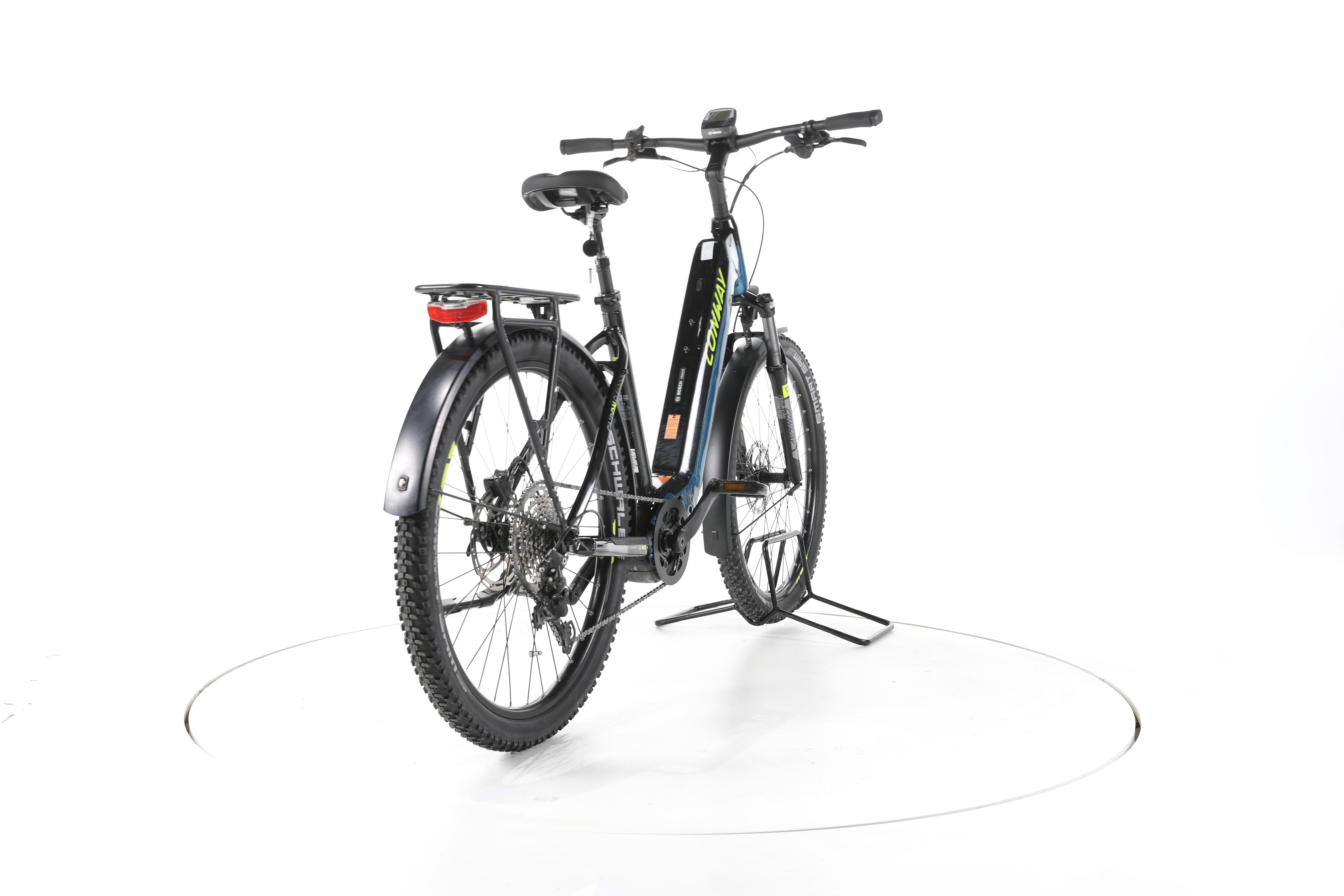 Conway Cairon SUV 327 Trekking E-Bike Tiefeinsteiger - Image 11
