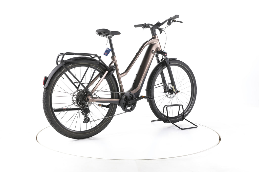 Giant Explore E+ Pro 1 Trekking E-Bike - Image 12
