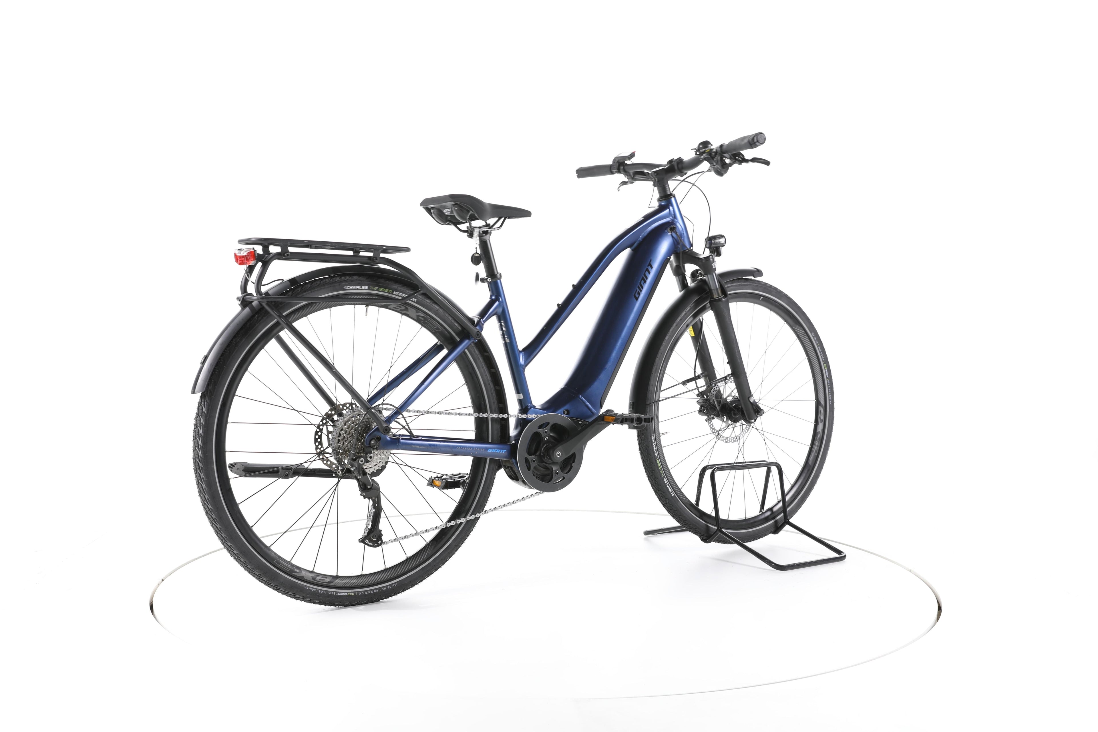 Giant Explore E+ 2 Trekking E-Bike - Image 12