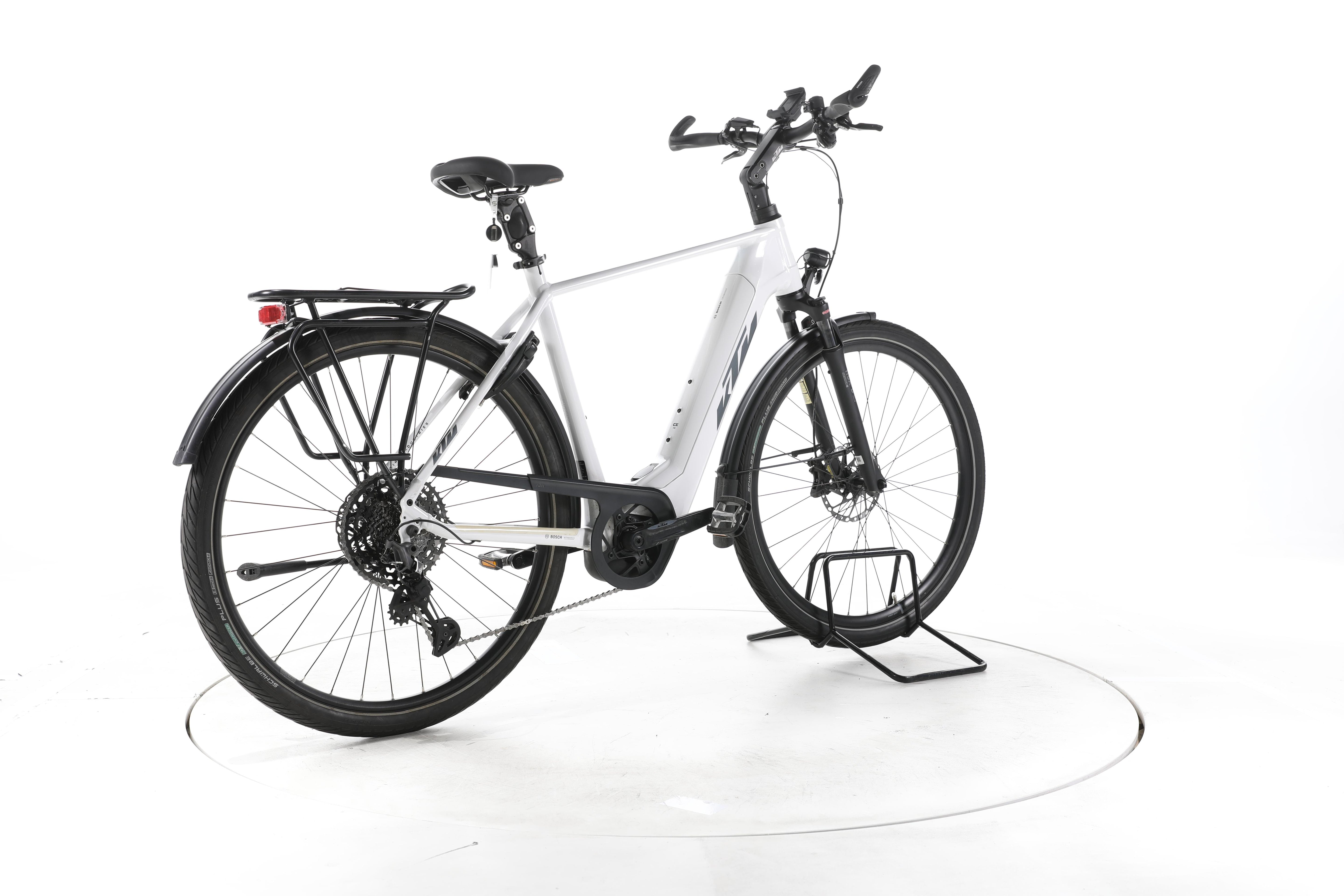 KTM Macina Style 720 Trekking E-Bike - Image 12