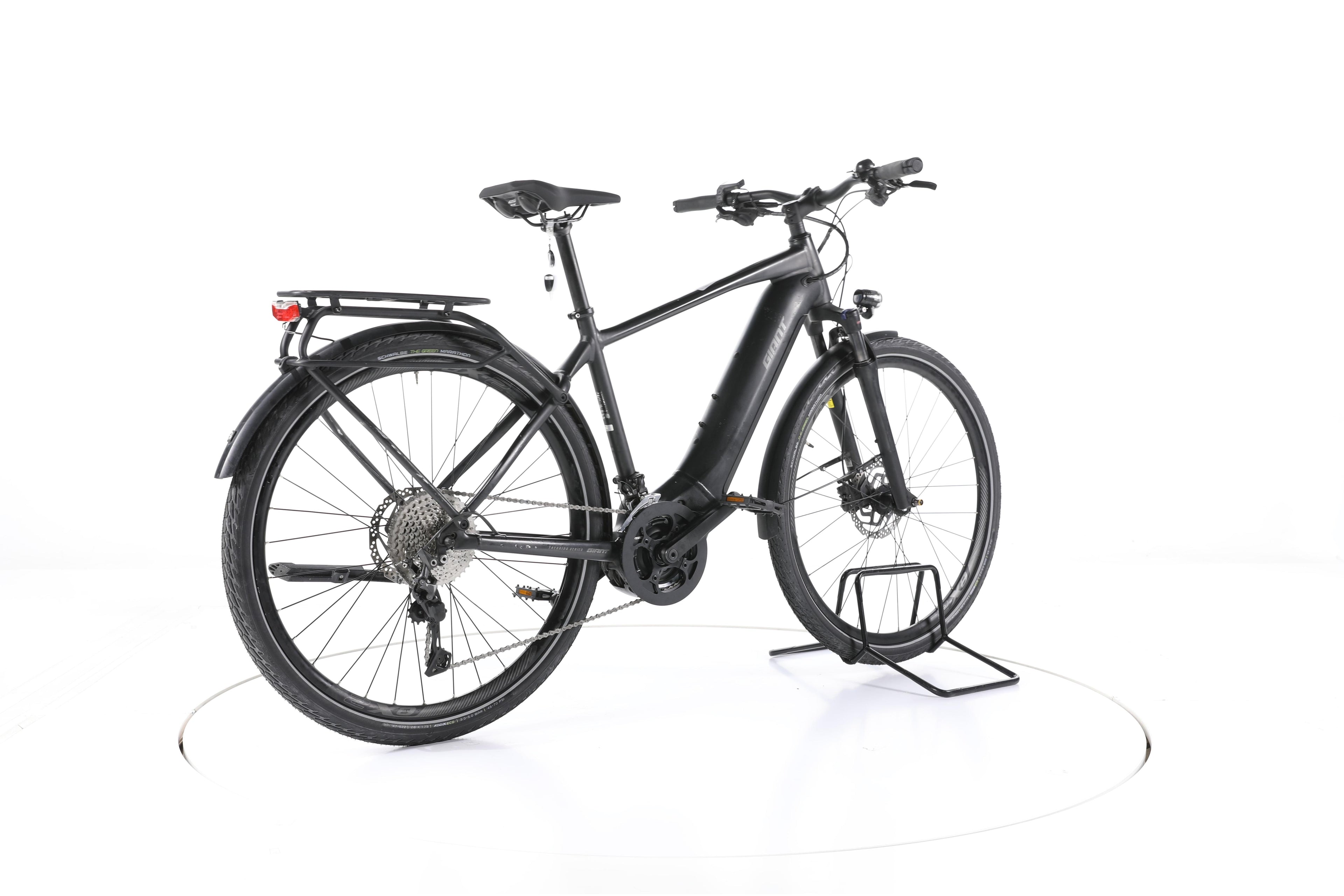 Giant Explore E+ 1 Trekking E-Bike - Image 12