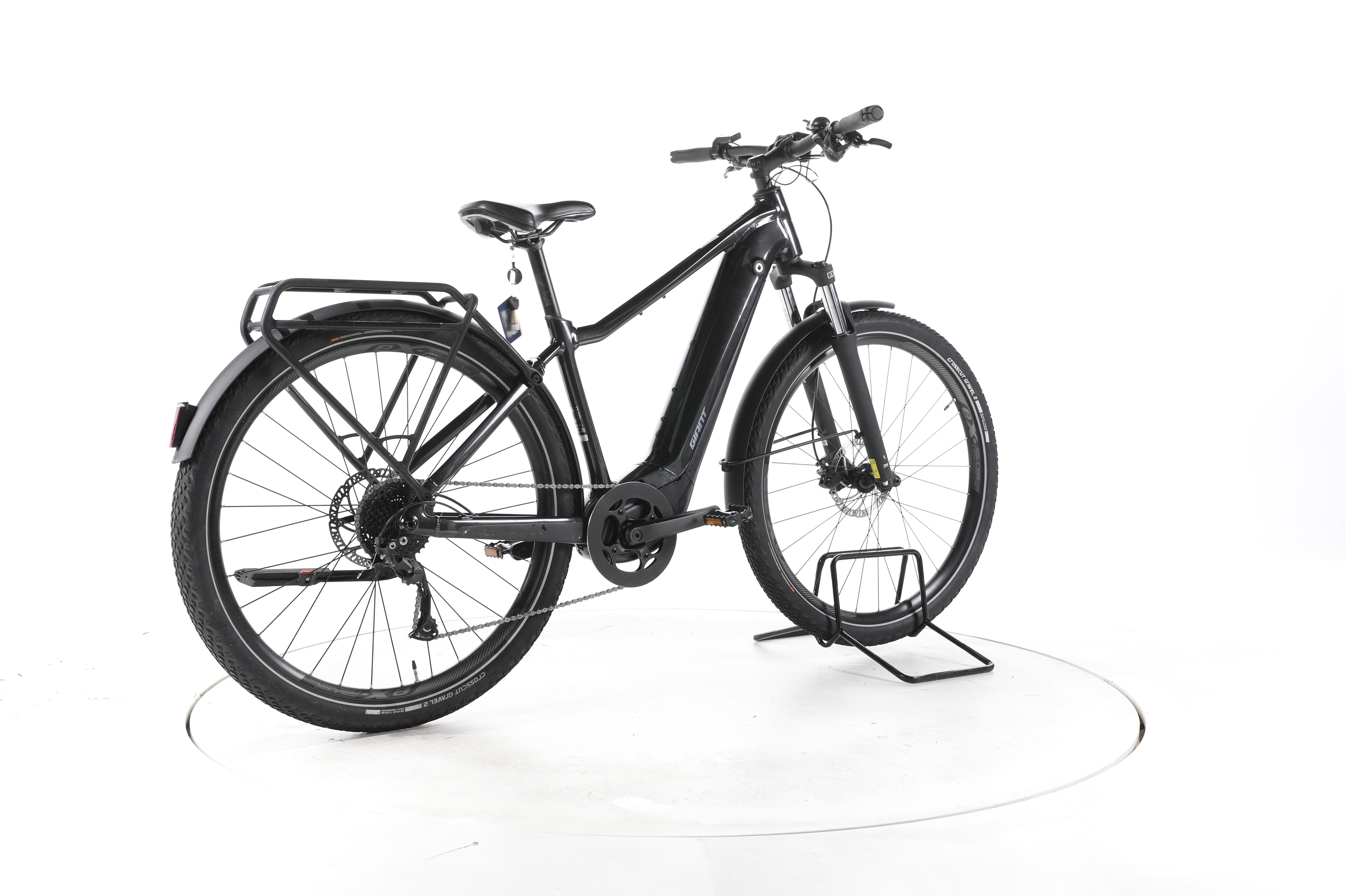 Giant Explore E+ 2 Trekking E-Bike - Image 12