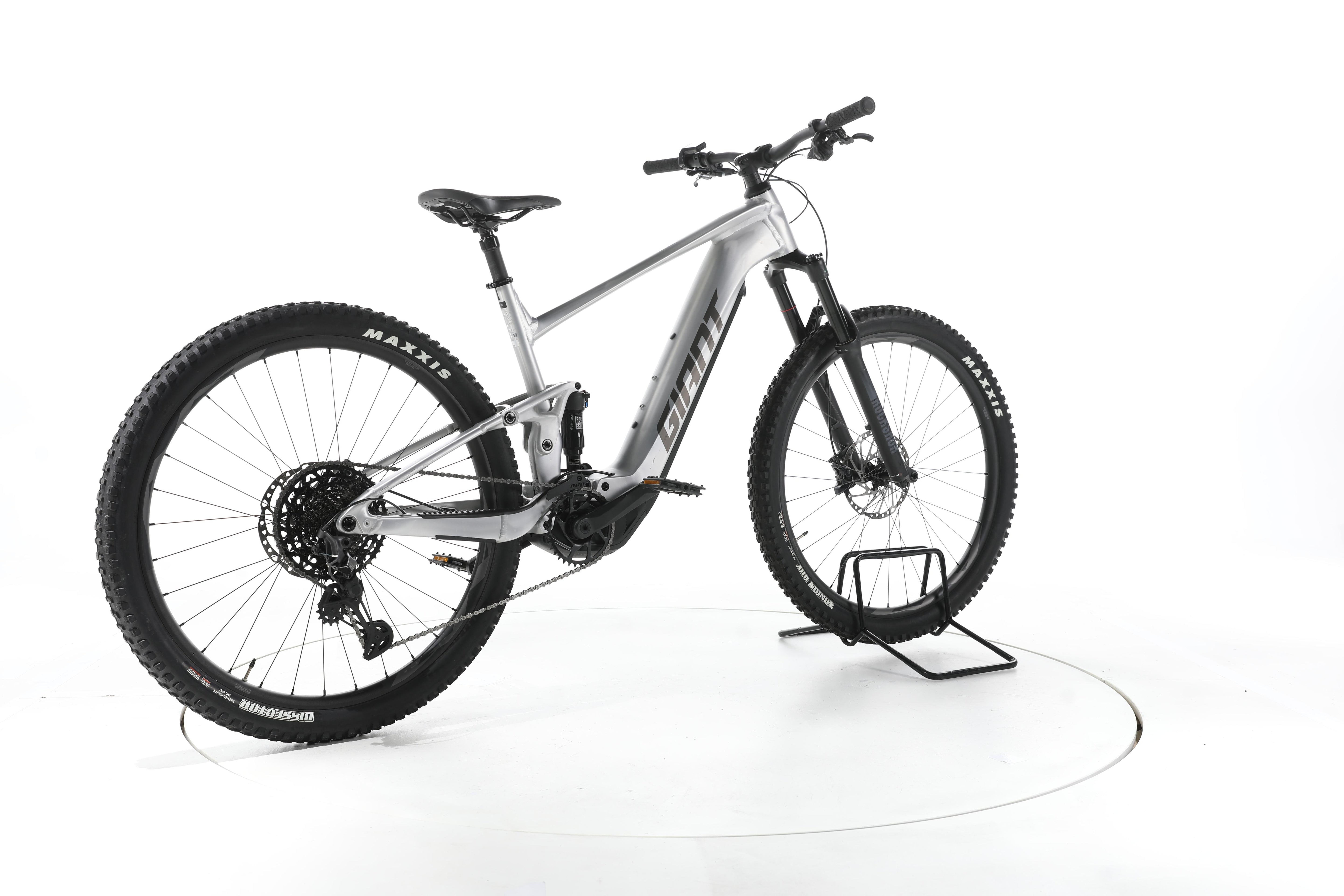 Giant Stance E+ Pro 0 Fully E-Bike - Image 12