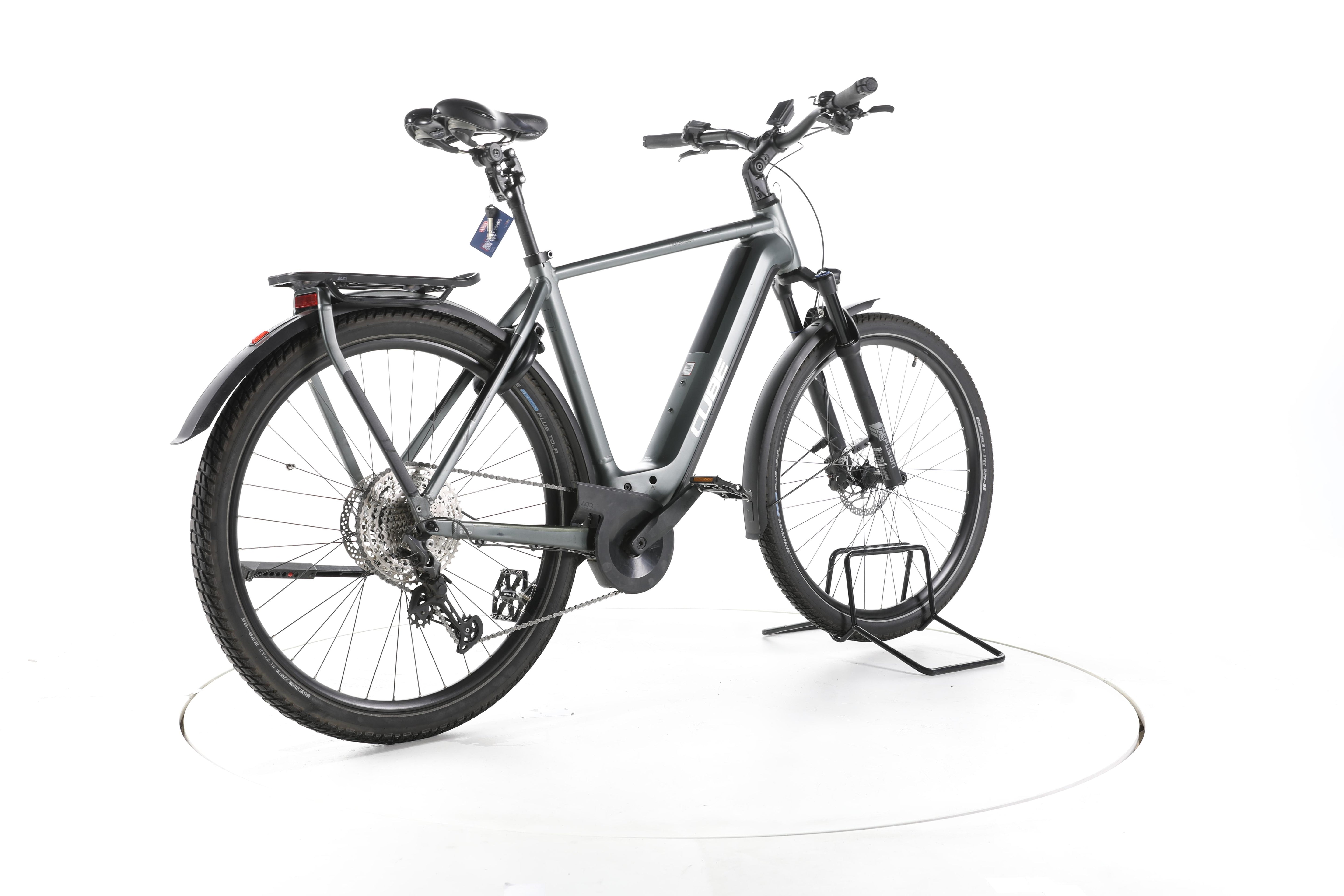 Cube Kathmandu Hybrid Pro Trekking E-Bike - Image 12