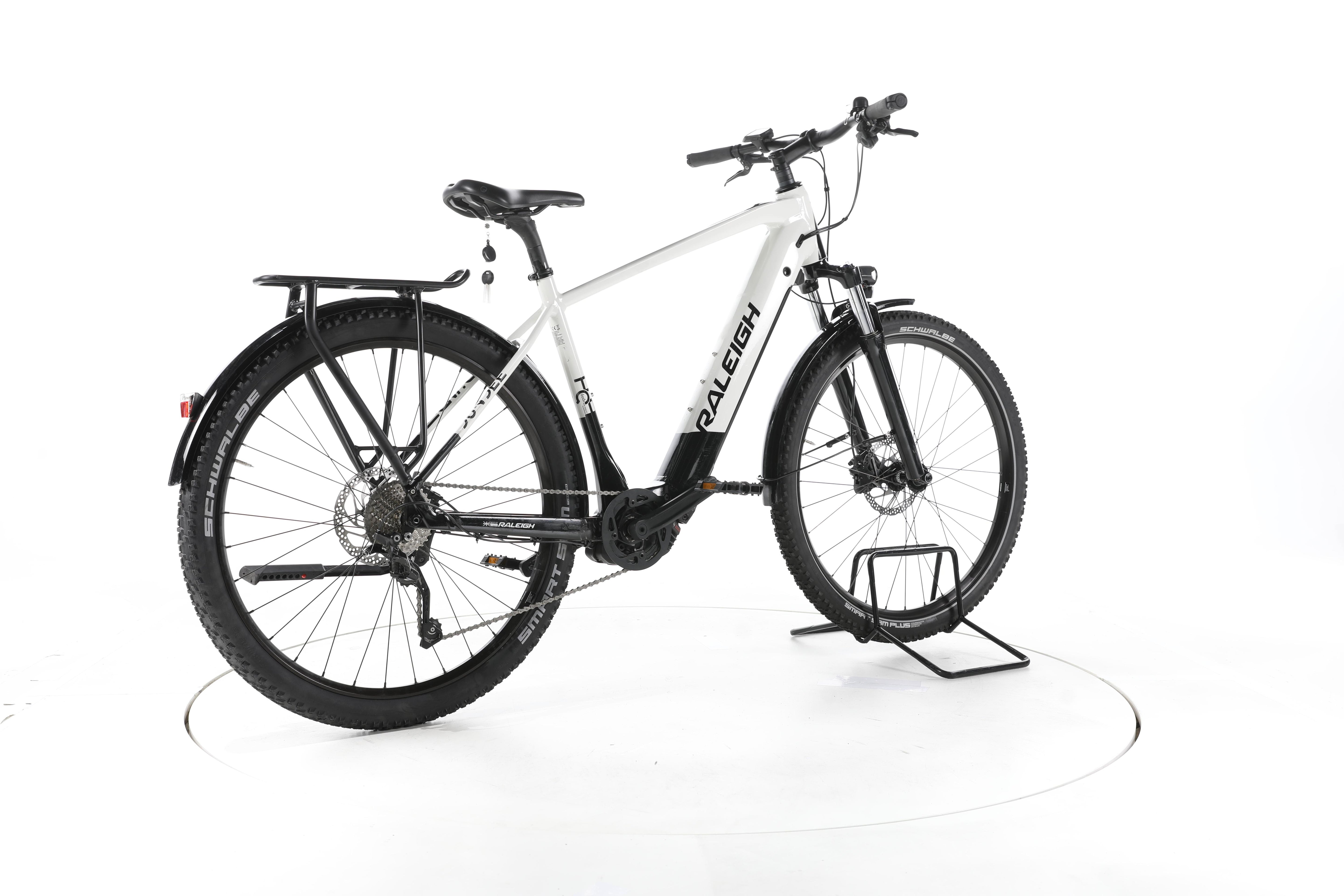 Raleigh Dundee 10 Trekking E-Bike - Image 12