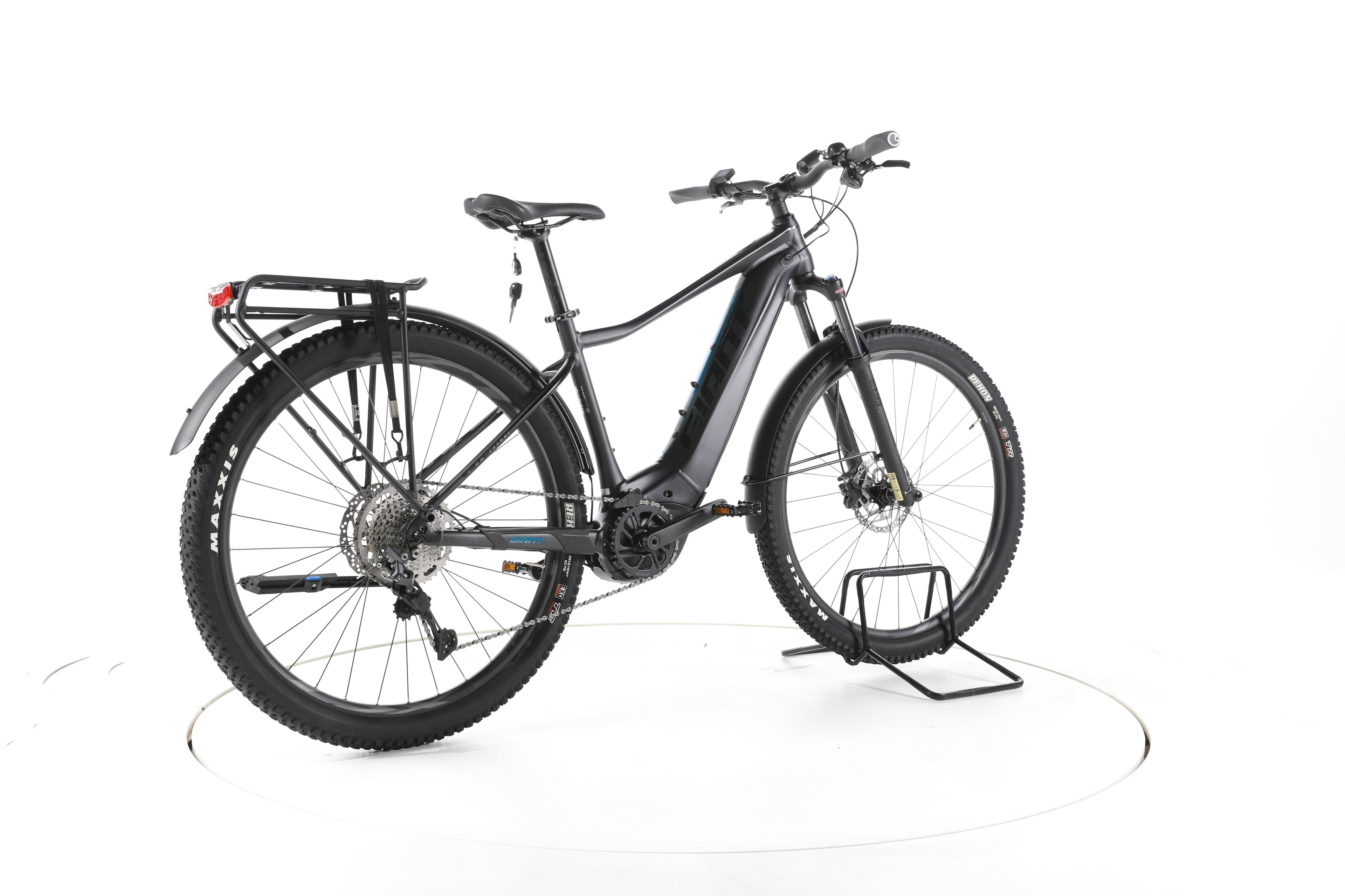 Giant Fathom E+ EX Trekking E-Bike - Image 12
