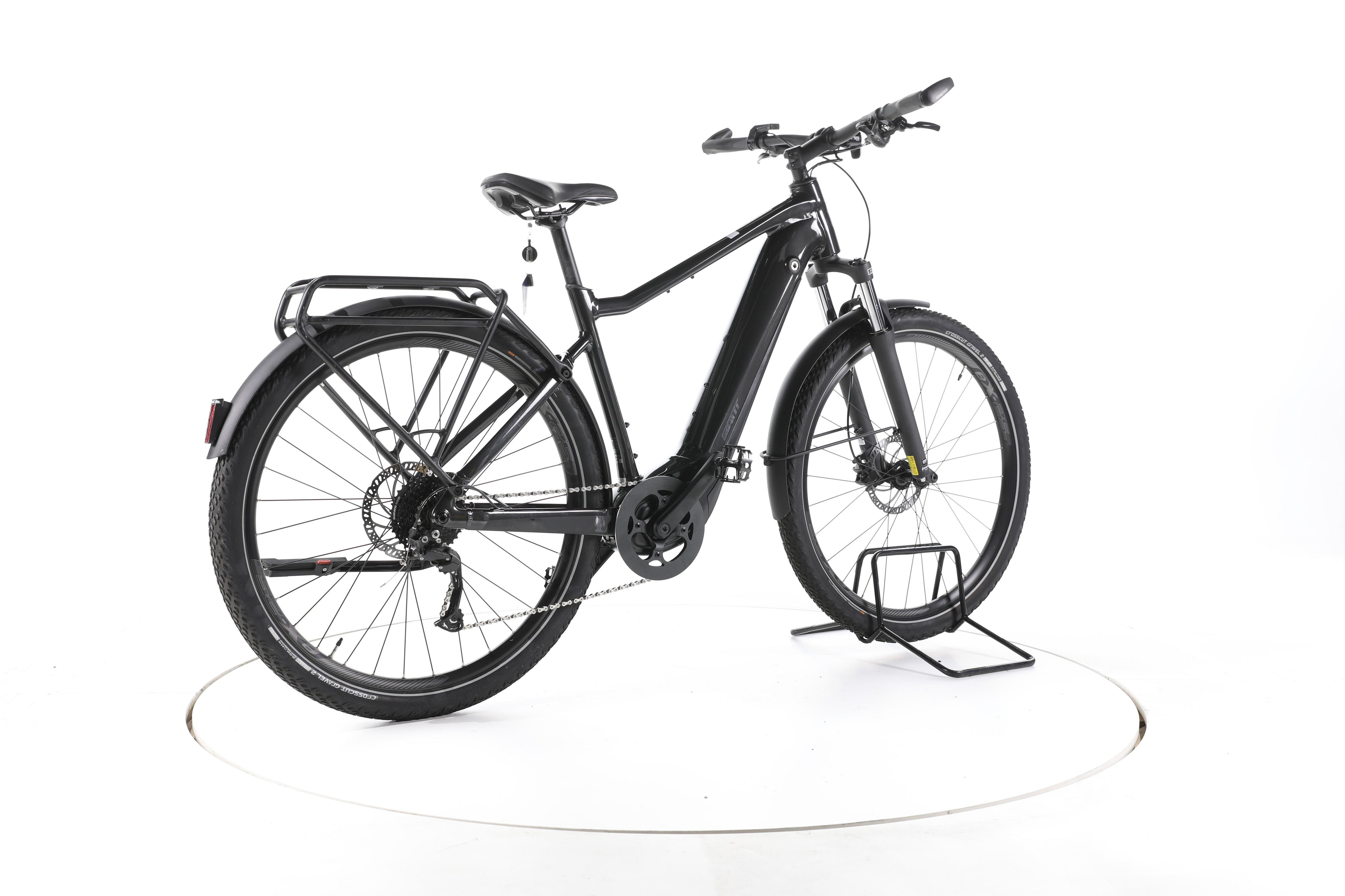 Giant Explore E+ 2 Trekking E-Bike - Image 12