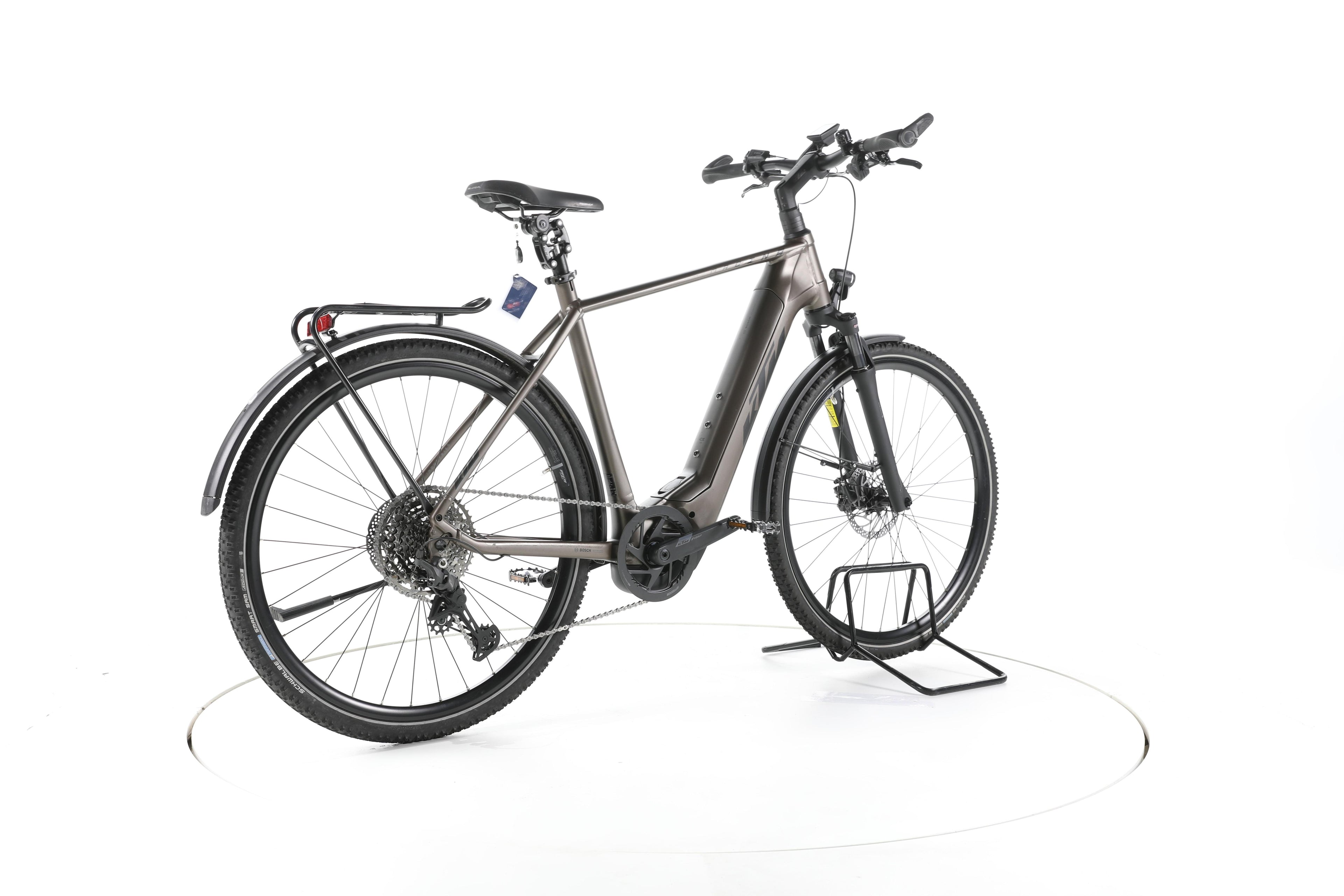 KTM Macina Cross LFC Trekking E-Bike 2023 - Image 12