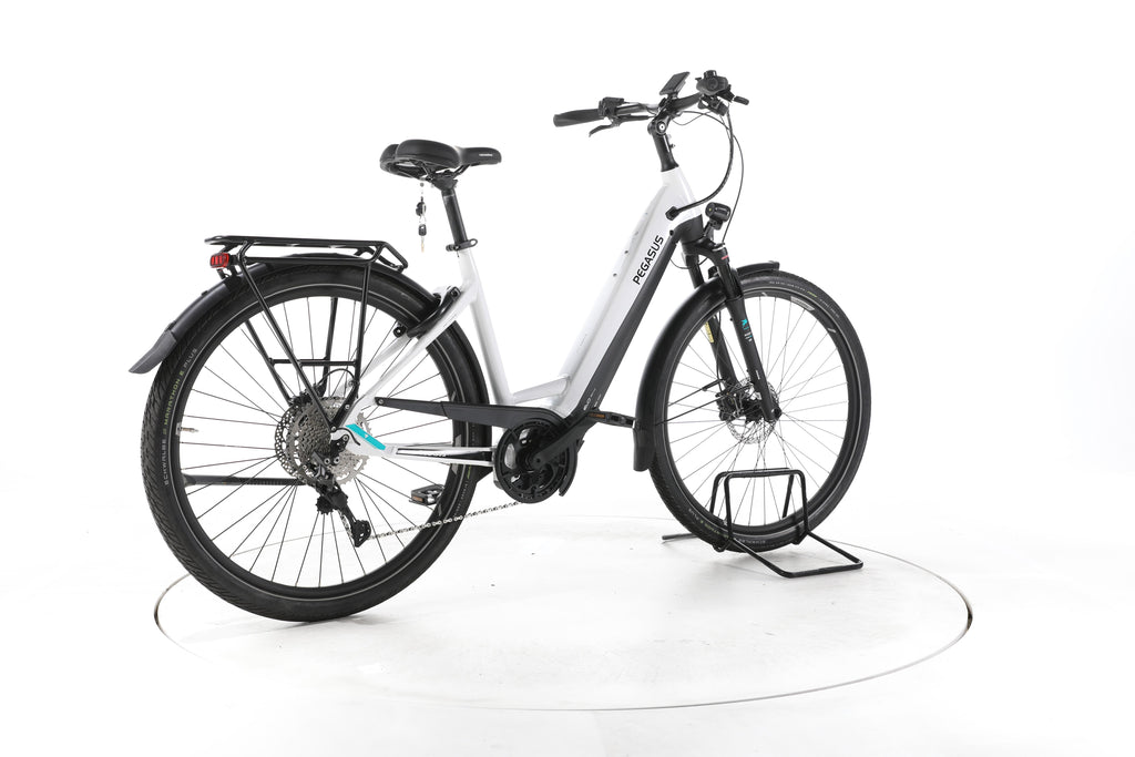 Pegasus Premio EVO Lite Trekking E-Bike Tiefeinsteiger - Image 12