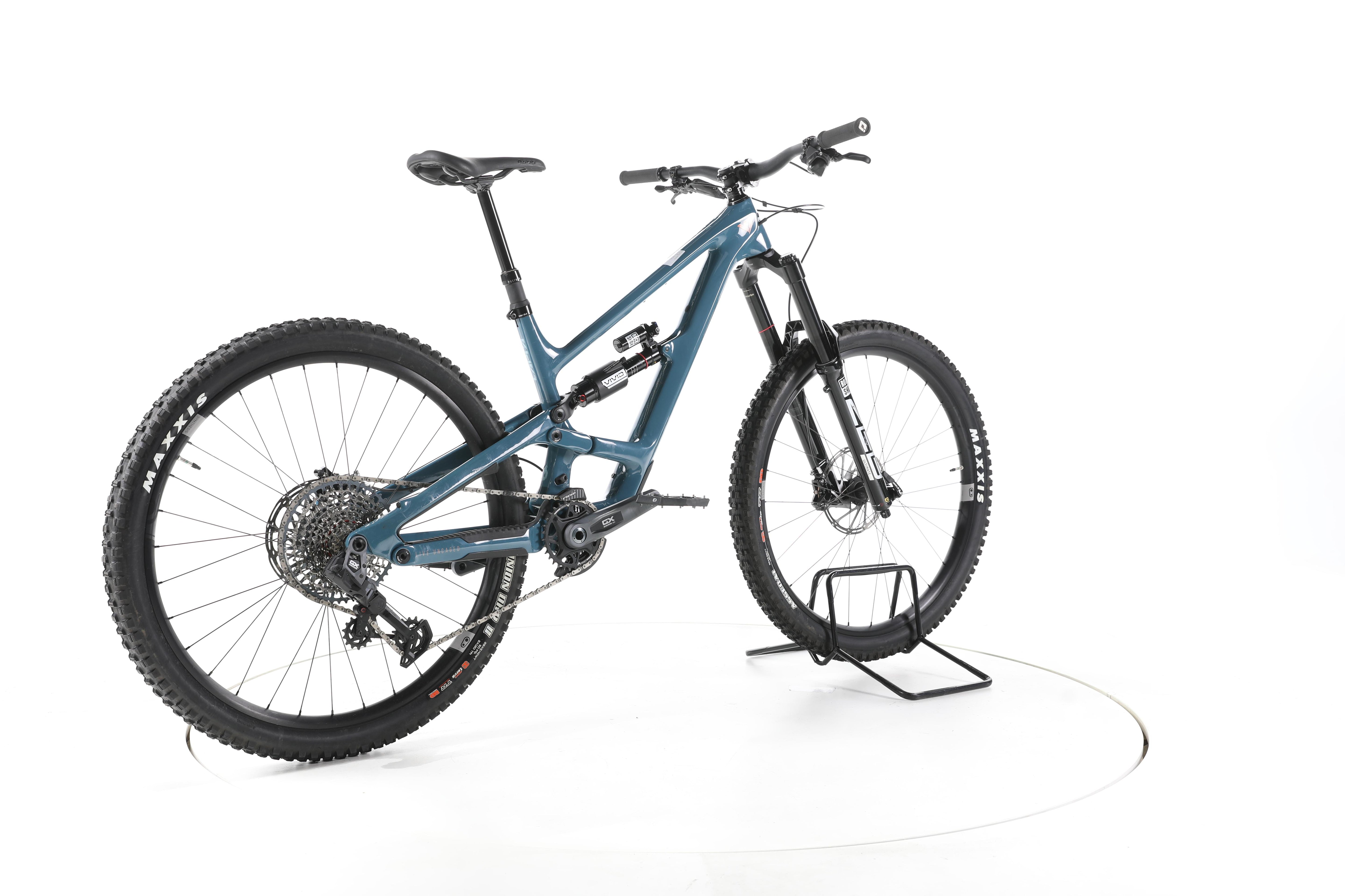 YT CAPRA Core 4 - Image 12