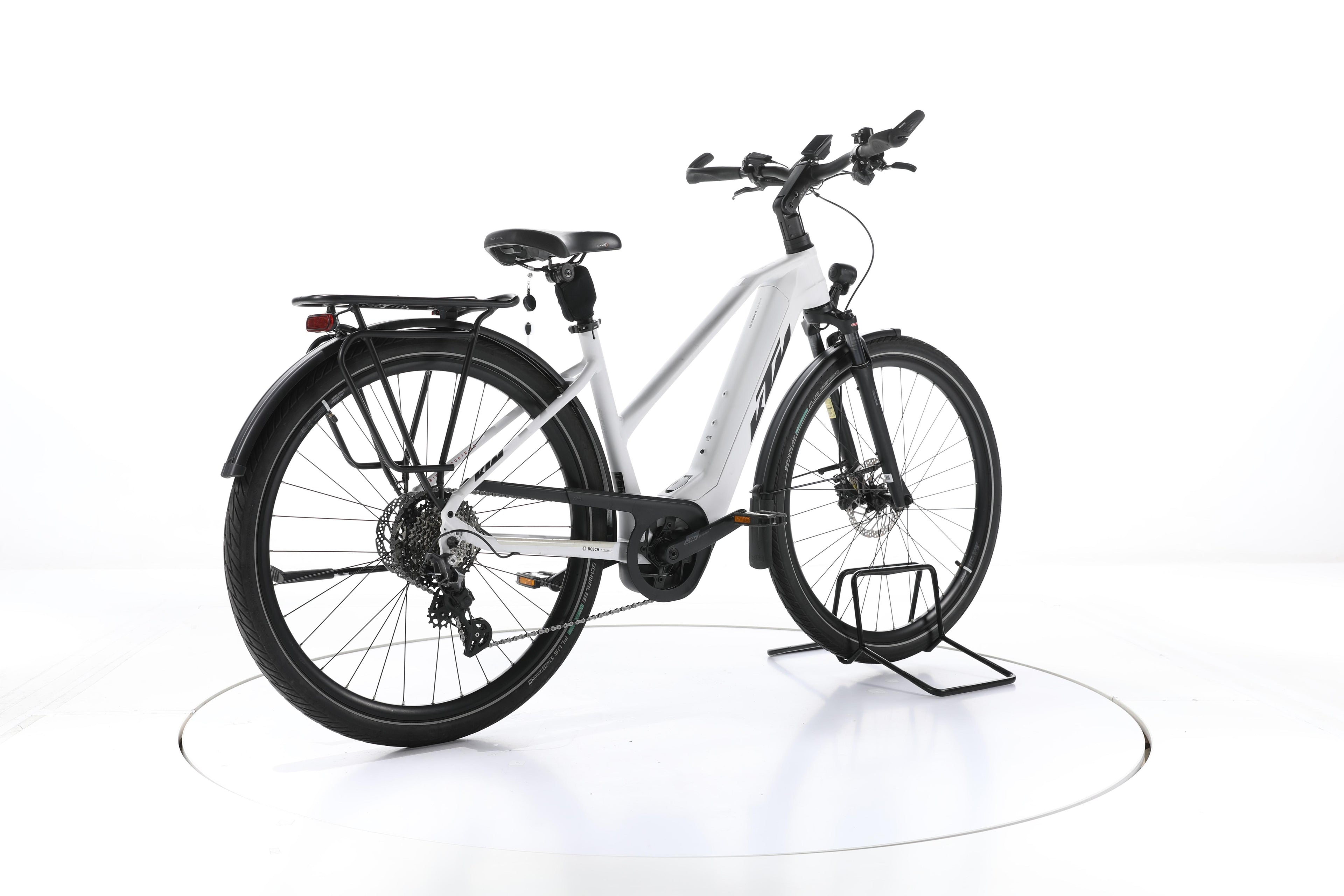 KTM Cento 10 plus Trekking E-Bike - Image 12