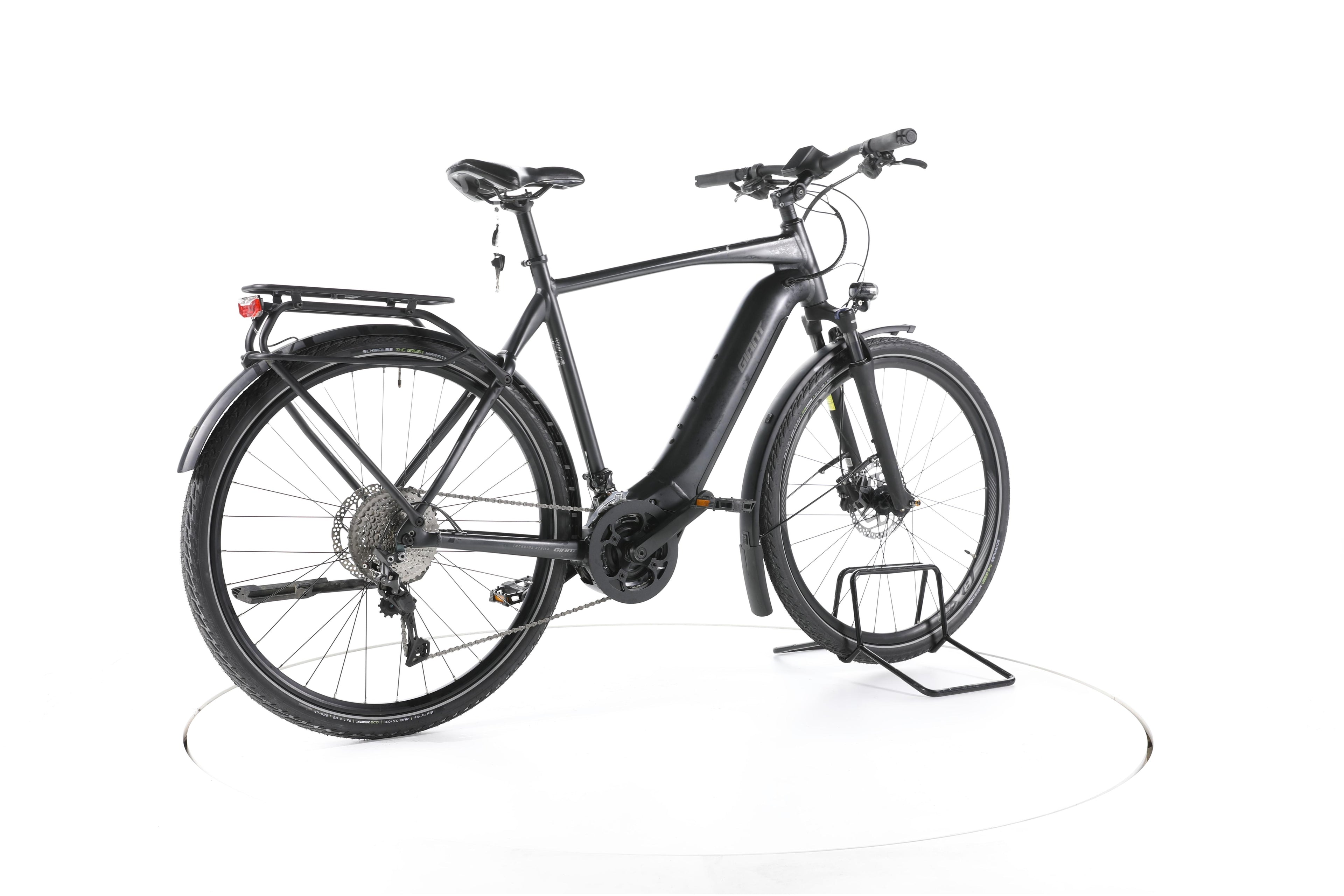 Giant Explore E+ 1 Trekking E-Bike - Image 12