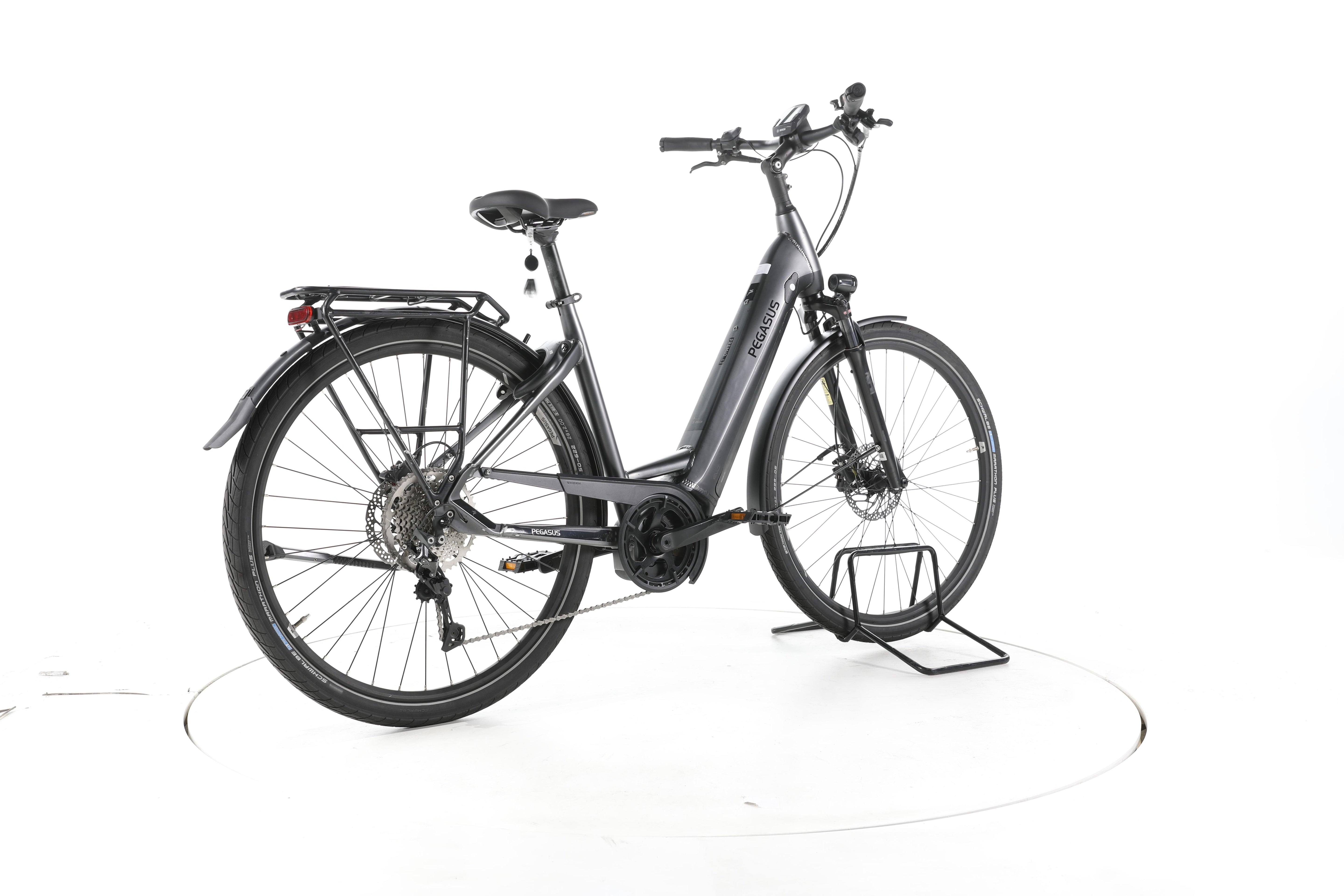 Pegasus Premio EVO 10 Lite Trekking E-Bike Tiefeinsteiger - Image 12