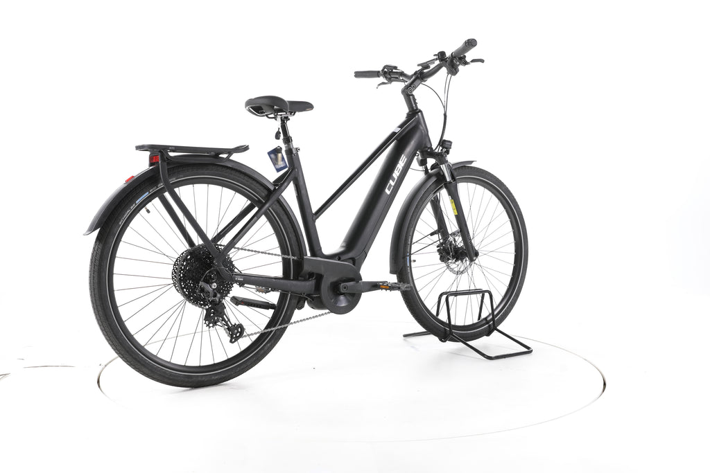 Cube Touring Hybrid Pro Trekking E-Bike - Image 12