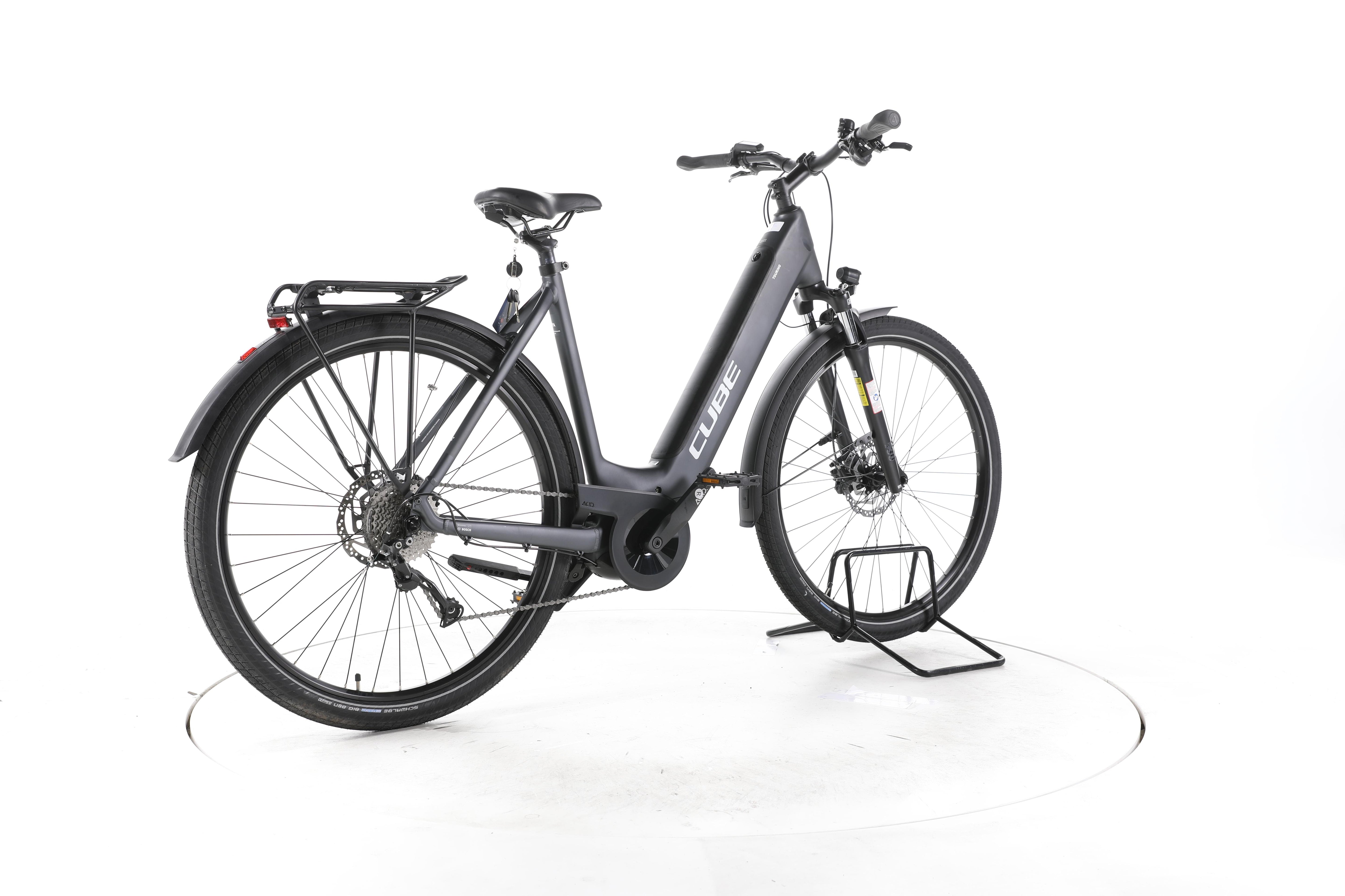 Cube Touring Hybrid ONE Trekking E-Bike Tiefeinsteiger - Image 12