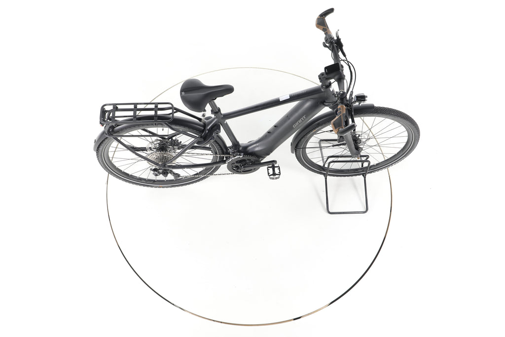 Giant Explore E+ 1 Trekking E-Bike - Image 13