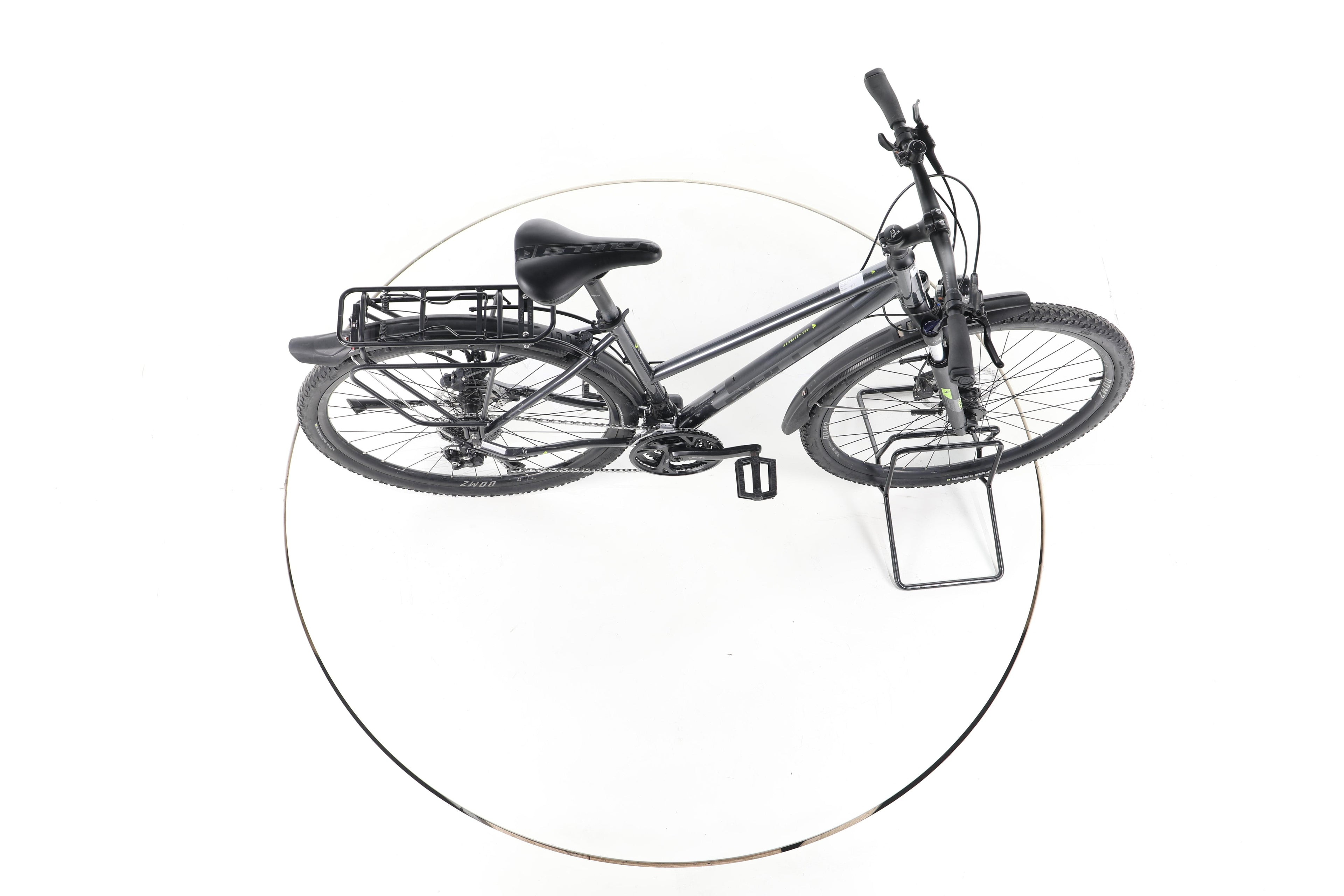 Bulls Cross Street - Image 13