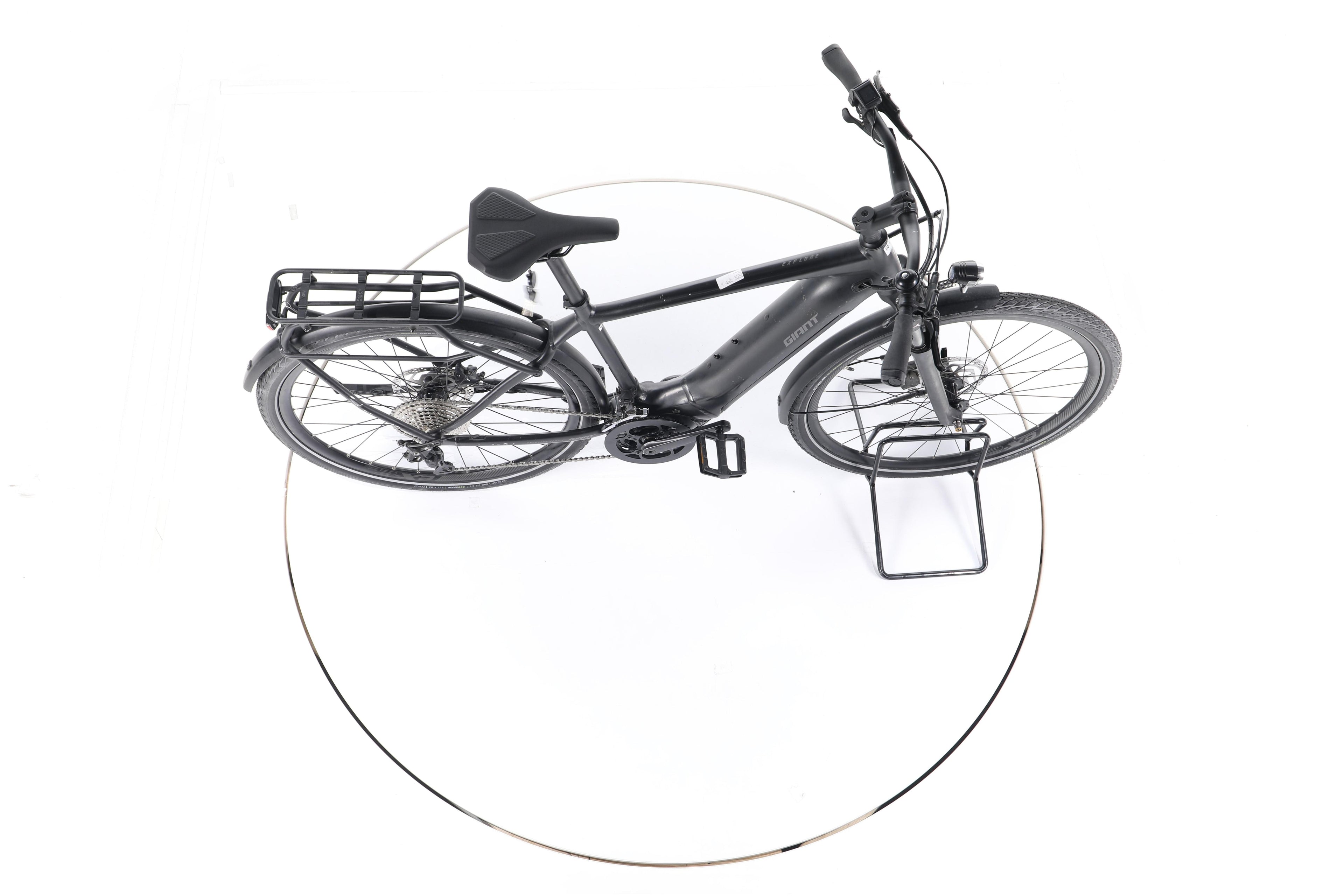 Giant Explore E+ 1 Trekking E-Bike - Image 13