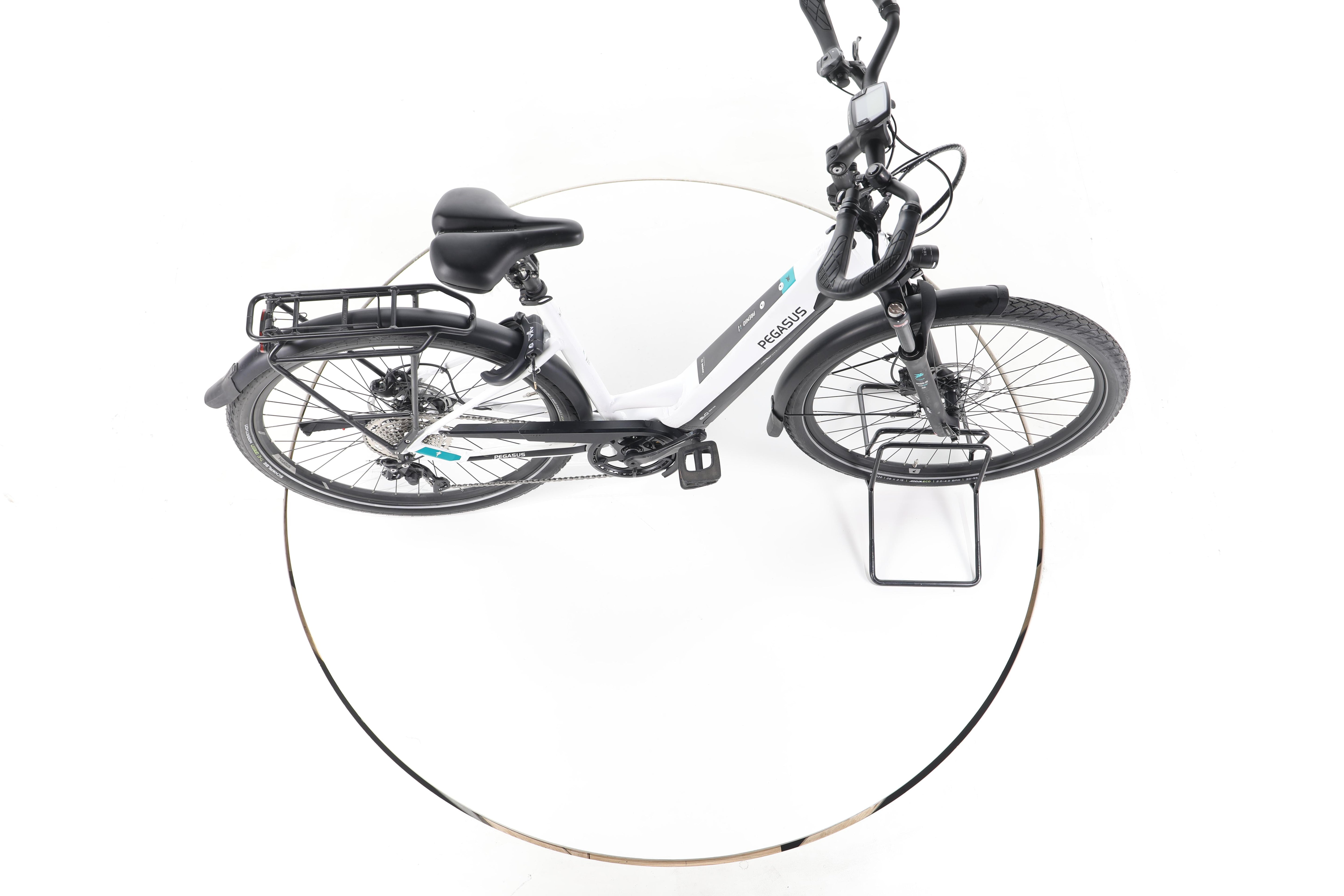 Pegasus Premio Evo 10 Lite Comfort Trekking E-Bike Tiefeinsteiger - Image 13