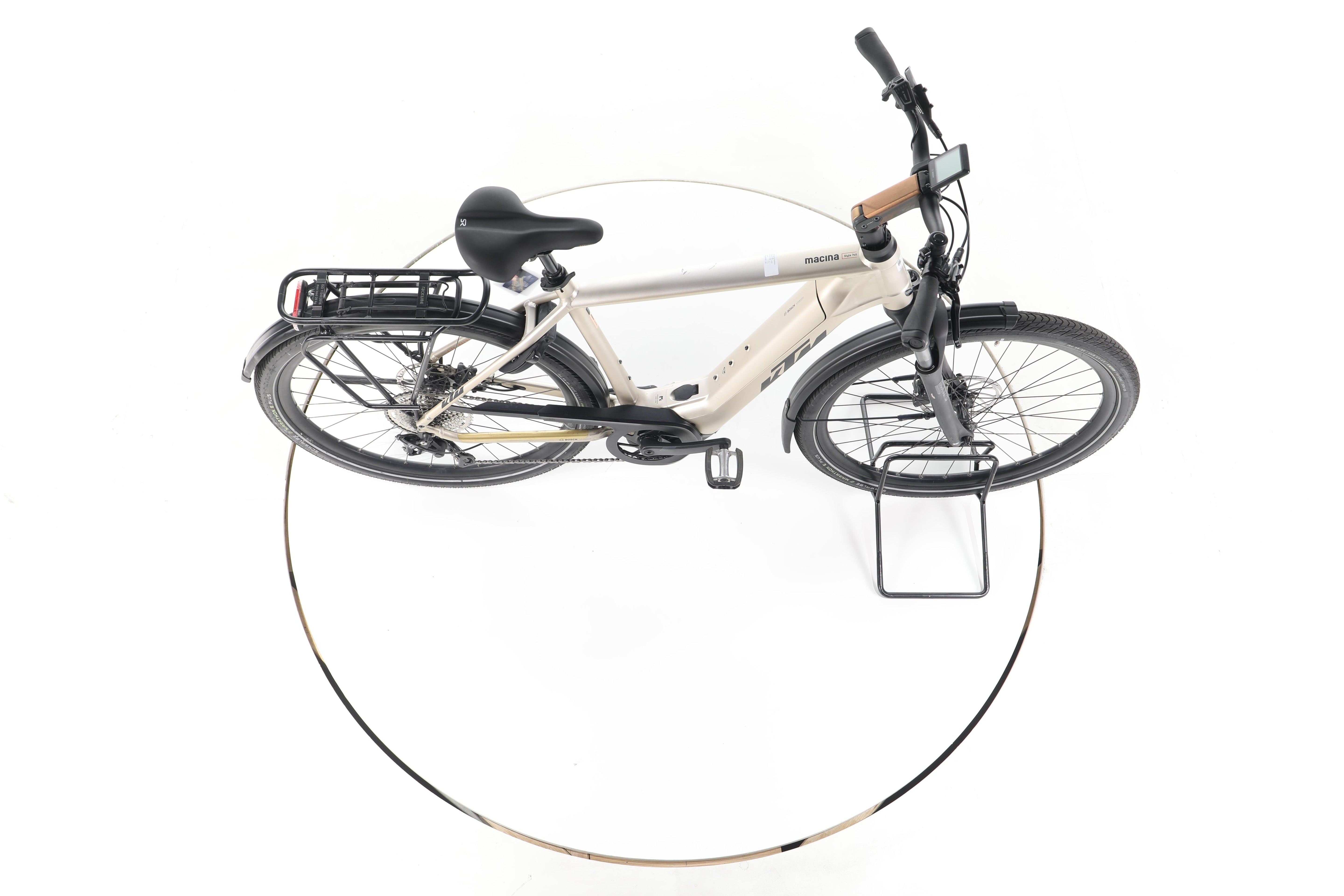 KTM Macina Style 740 Trekking E-Bike - Image 13