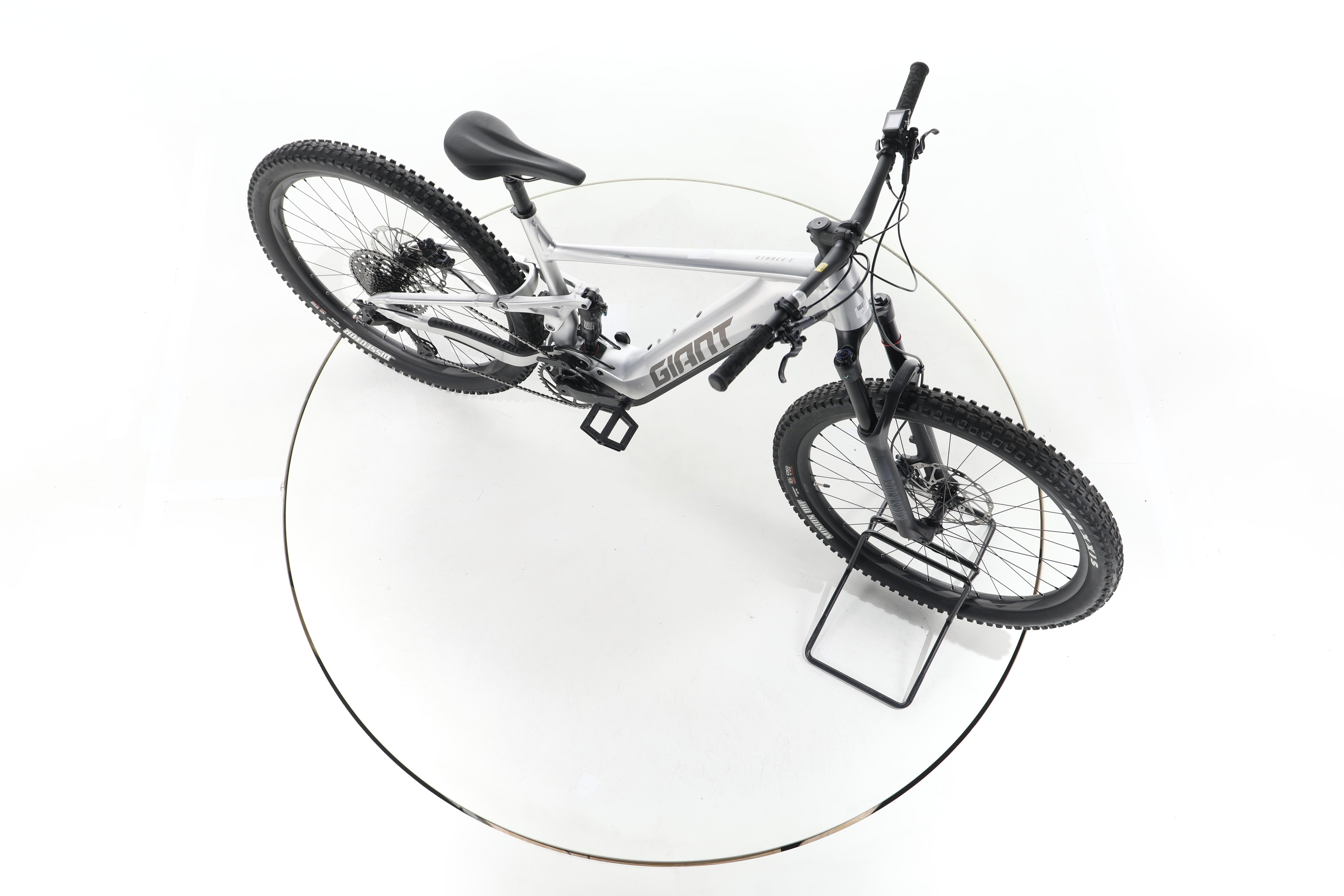 Giant Stance E+ Pro 0 Fully E-Bike - Image 14