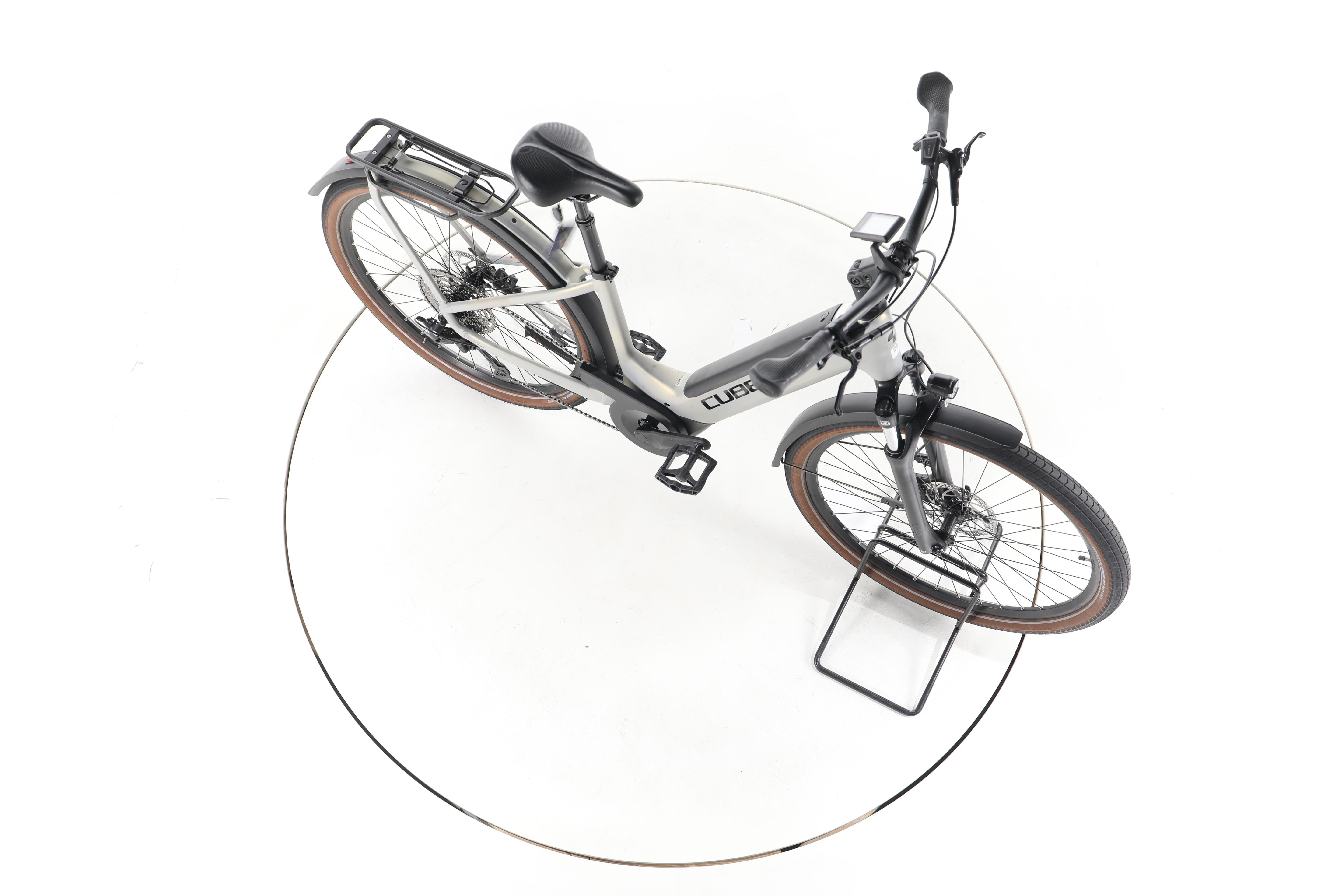 Cube Touring Hybrid Pro Trekking E-Bike Tiefeinsteiger 2024 - Image 14