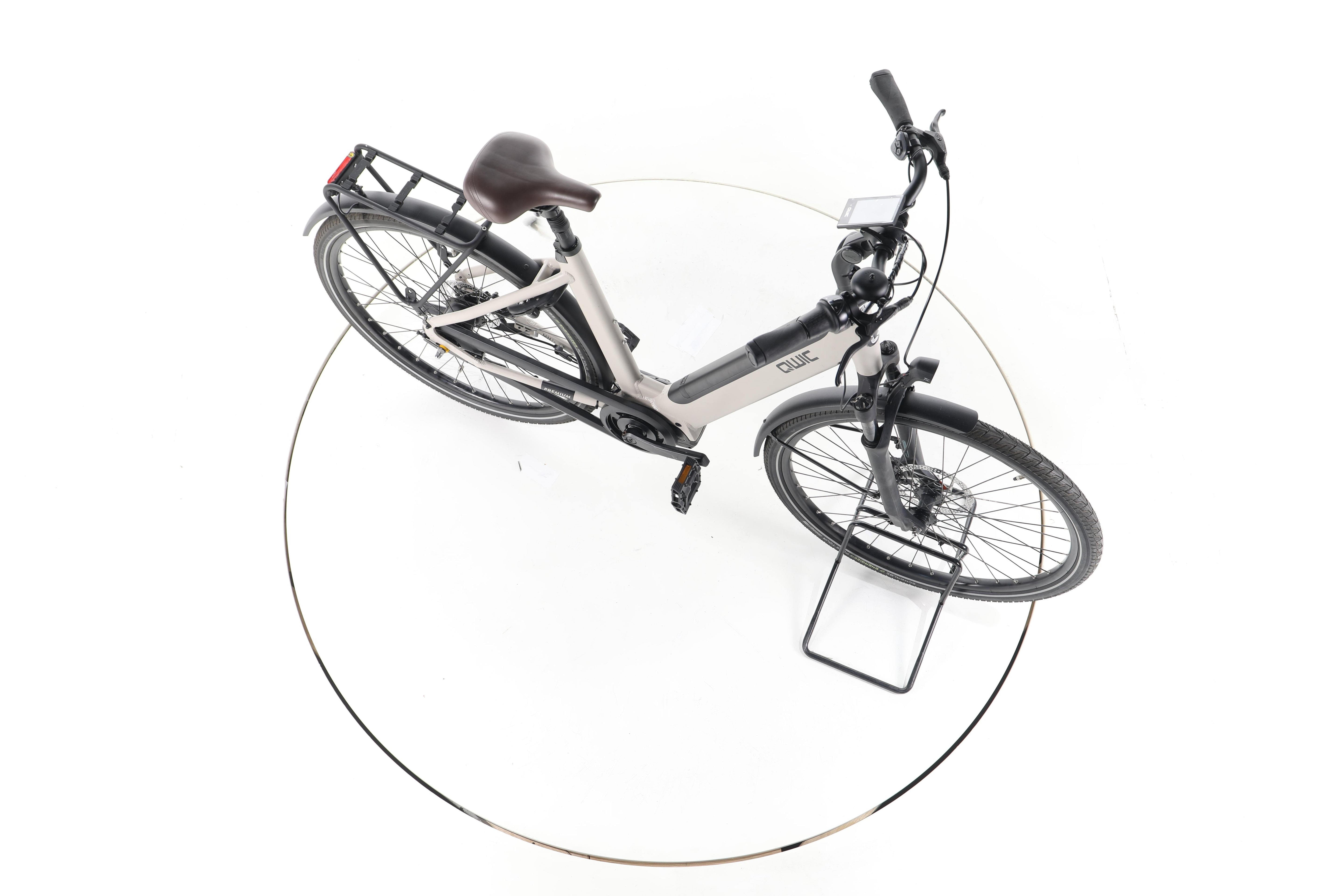 QWIC Premium i MN7+ City E-Bike Tiefeinsteiger - Image 14